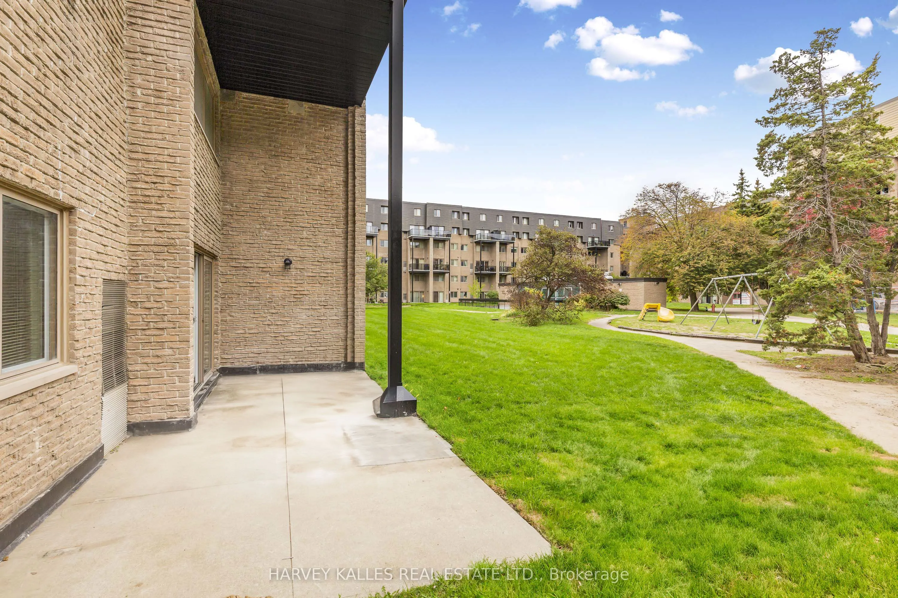 4001 Don Mills Road, #142