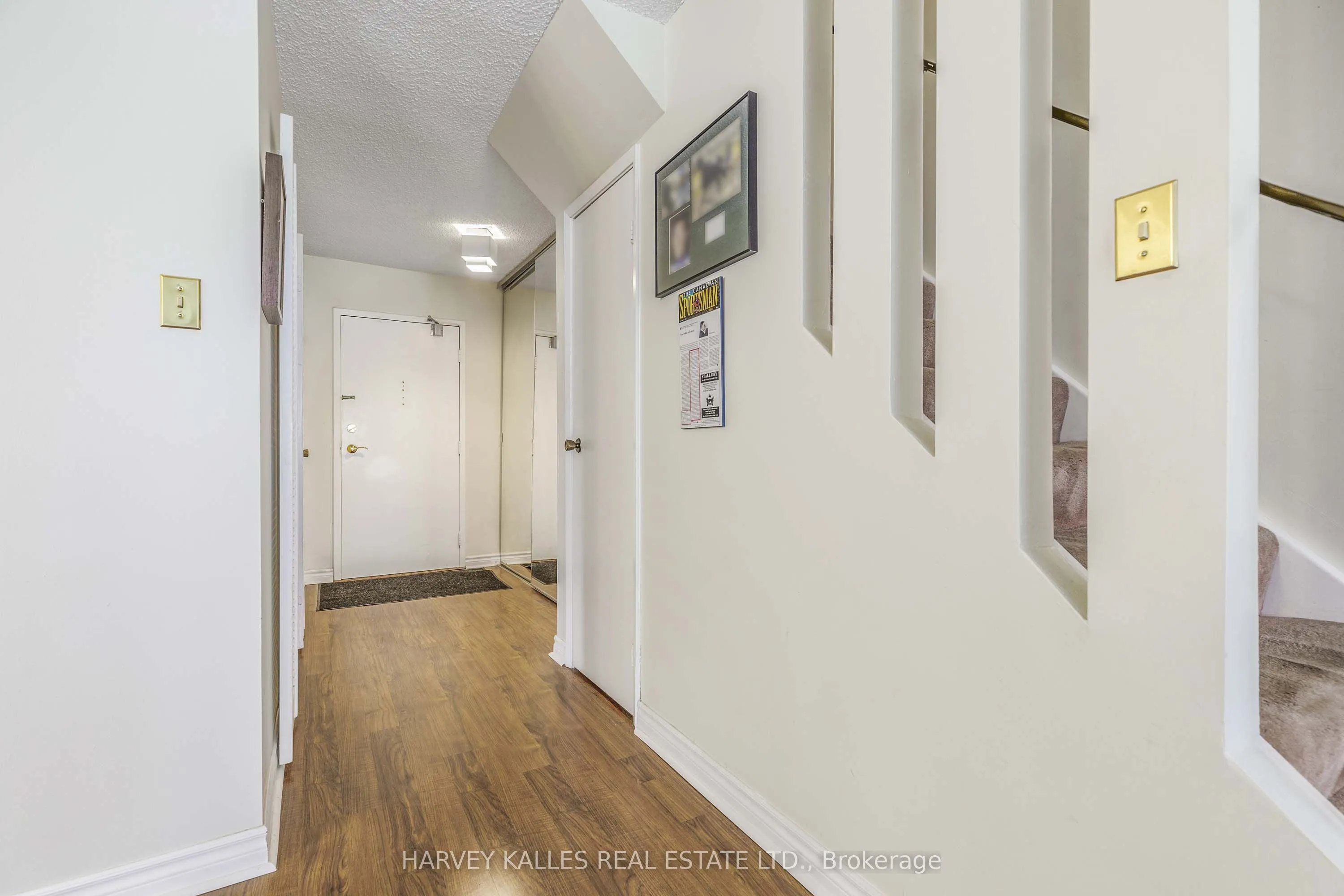 4001 Don Mills Road, #142