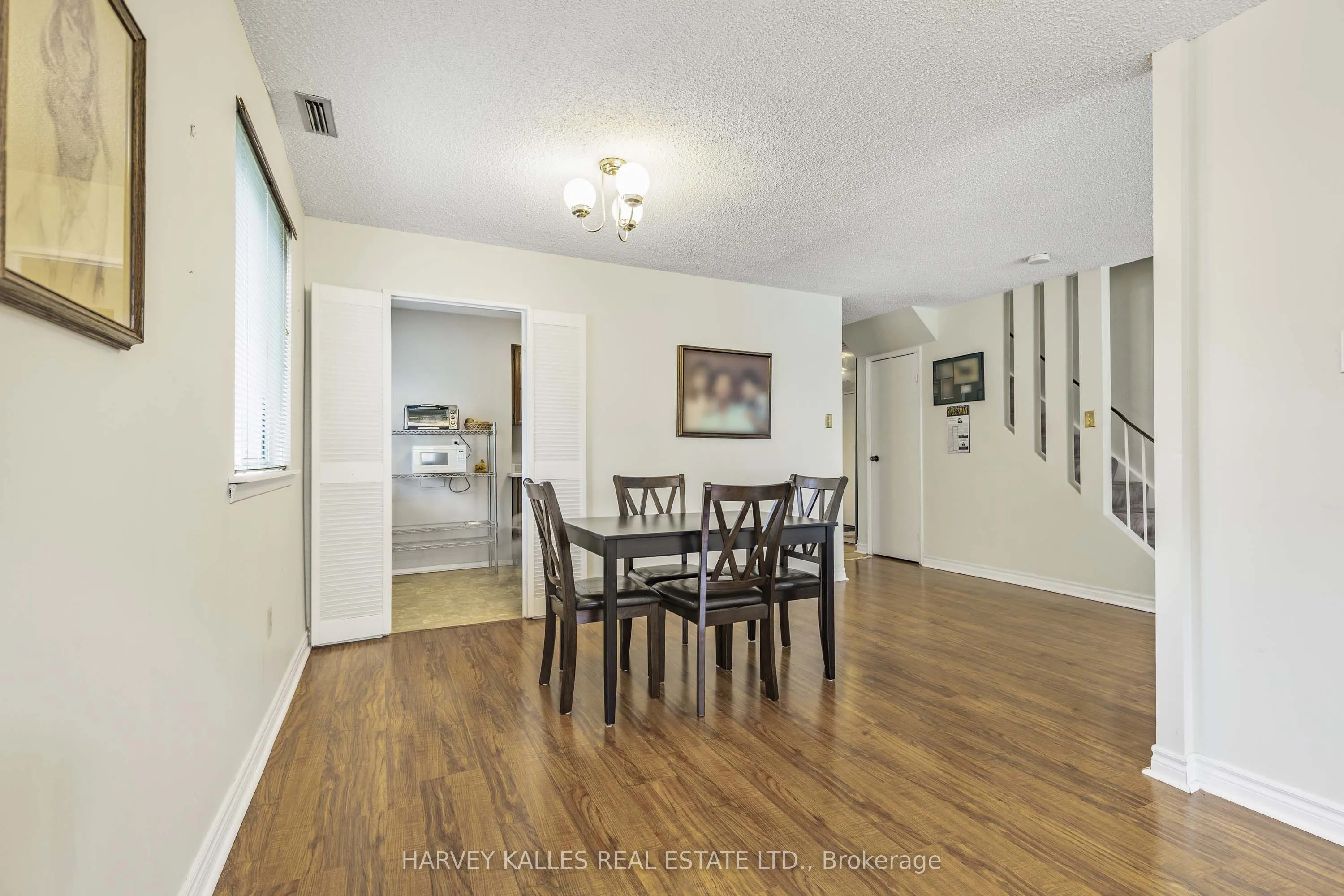 4001 Don Mills Road, #142