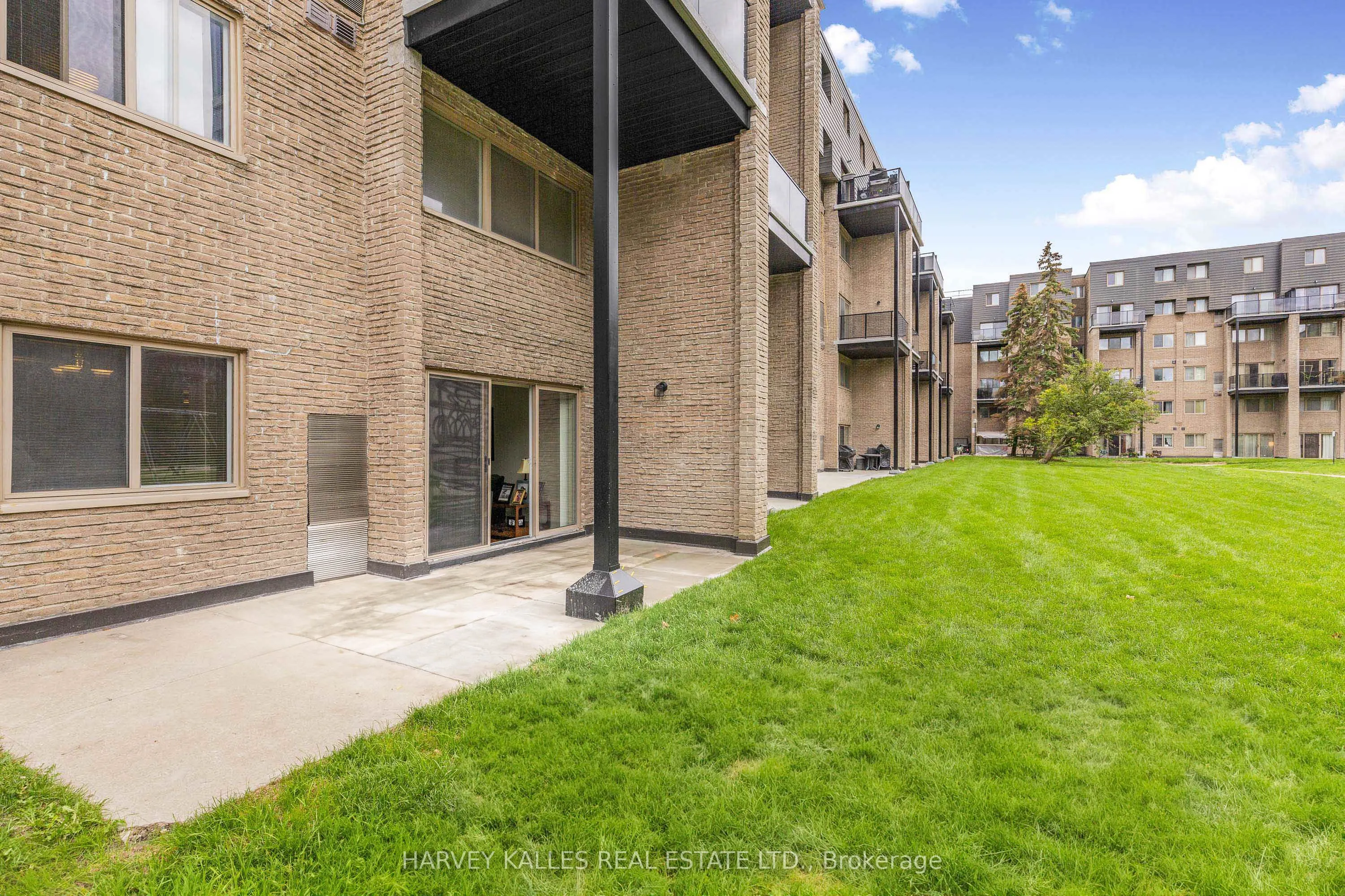 4001 Don Mills Road, #142