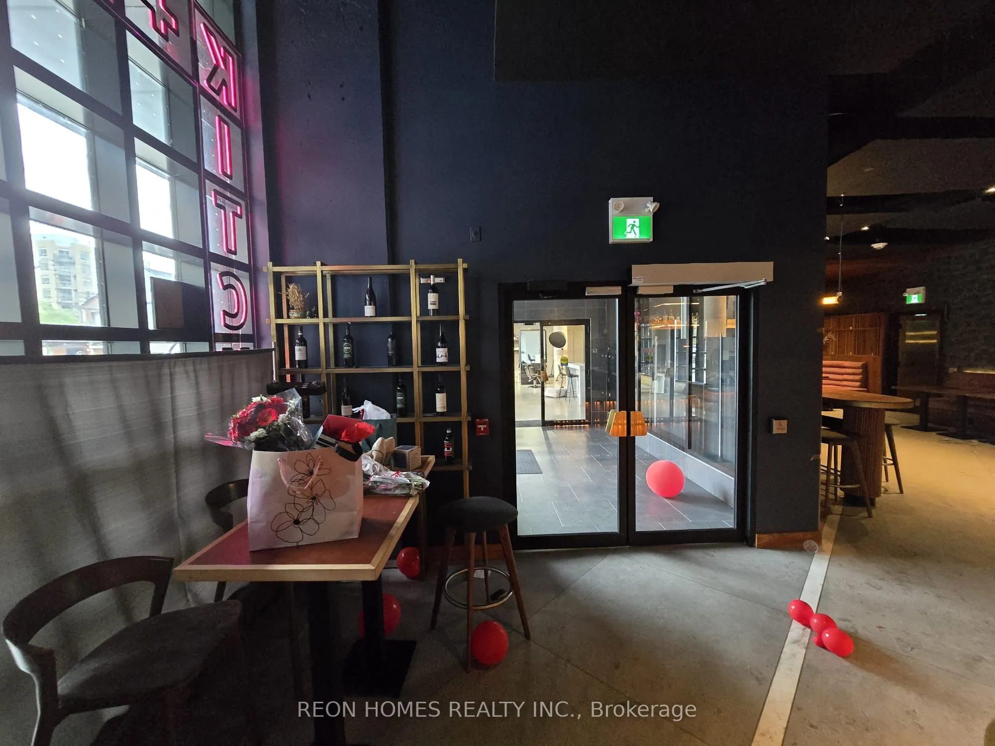 612 Richmond Street W, #103