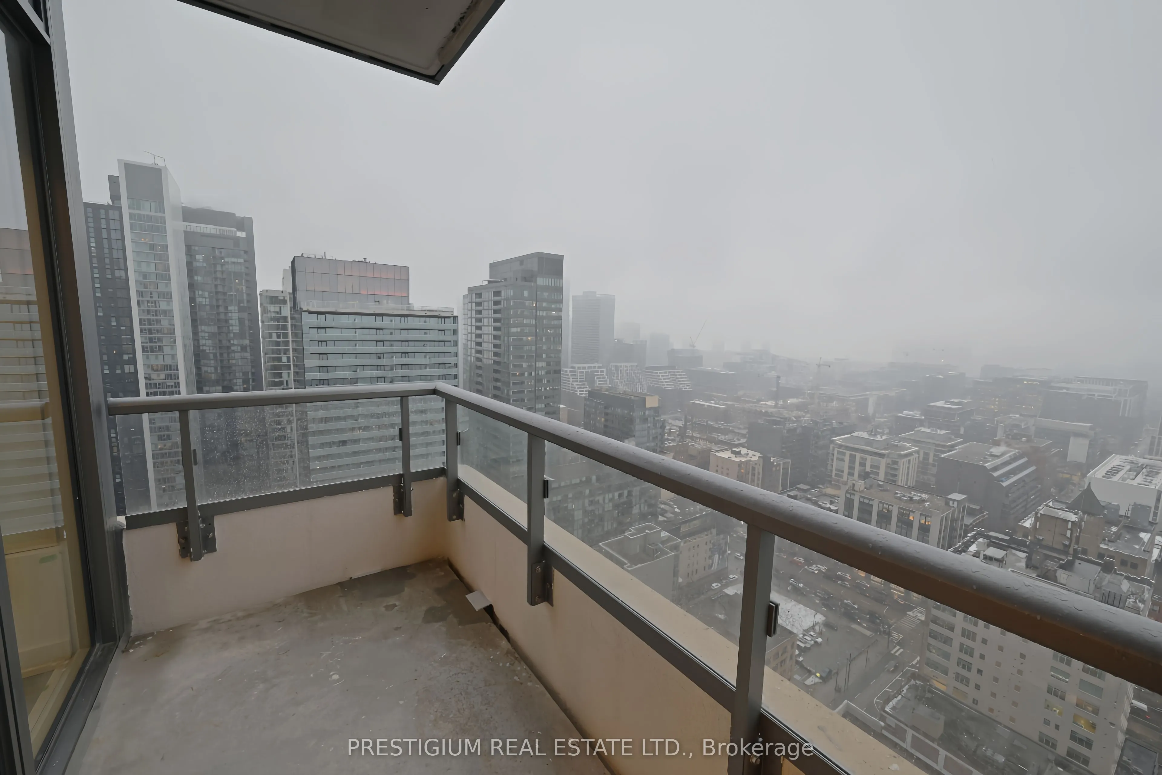 108 Peter Street, #3510