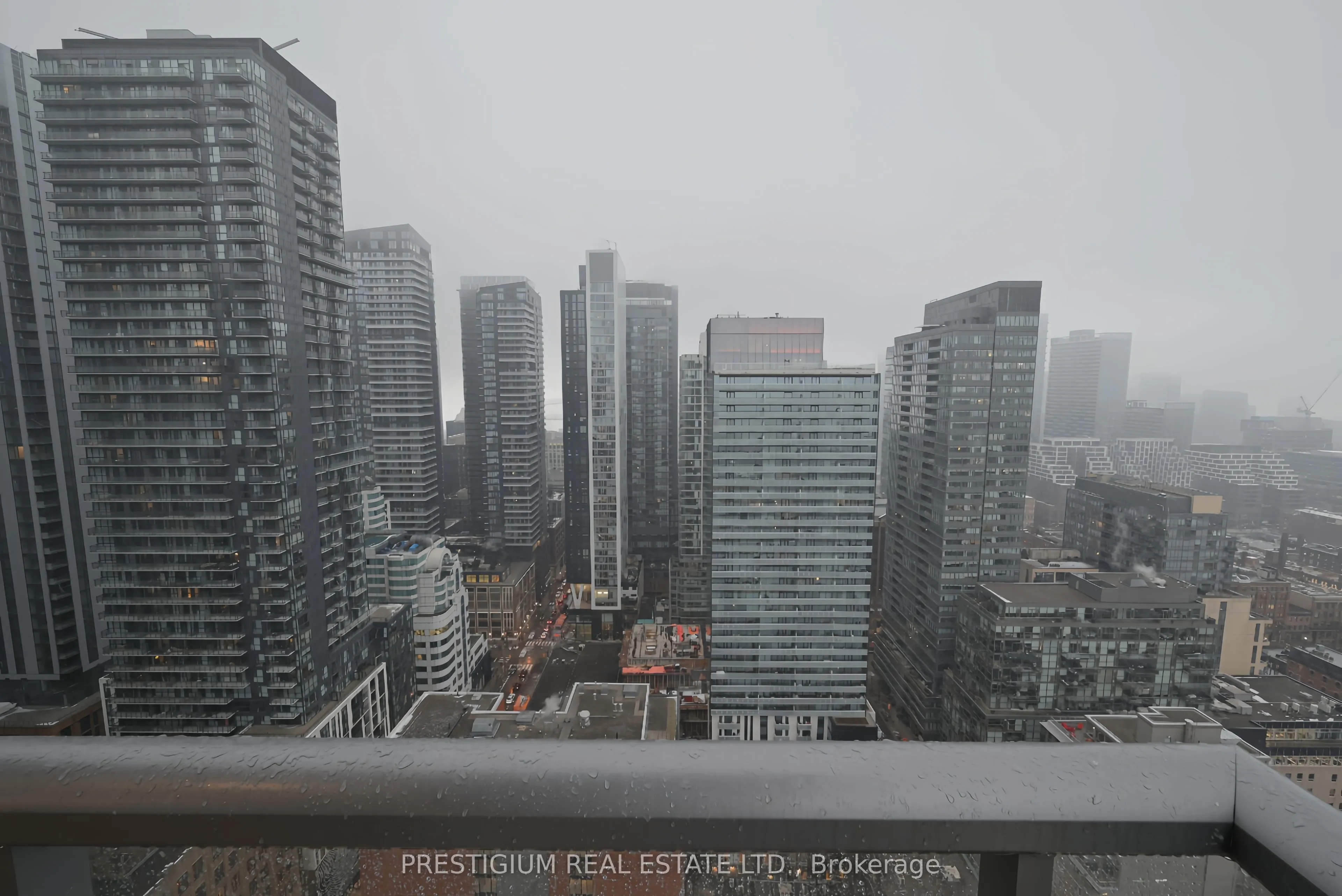 108 Peter Street, #3510