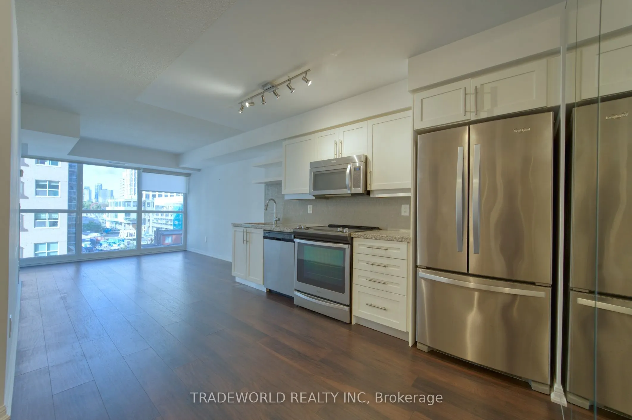 400 Adelaide Street E, #713