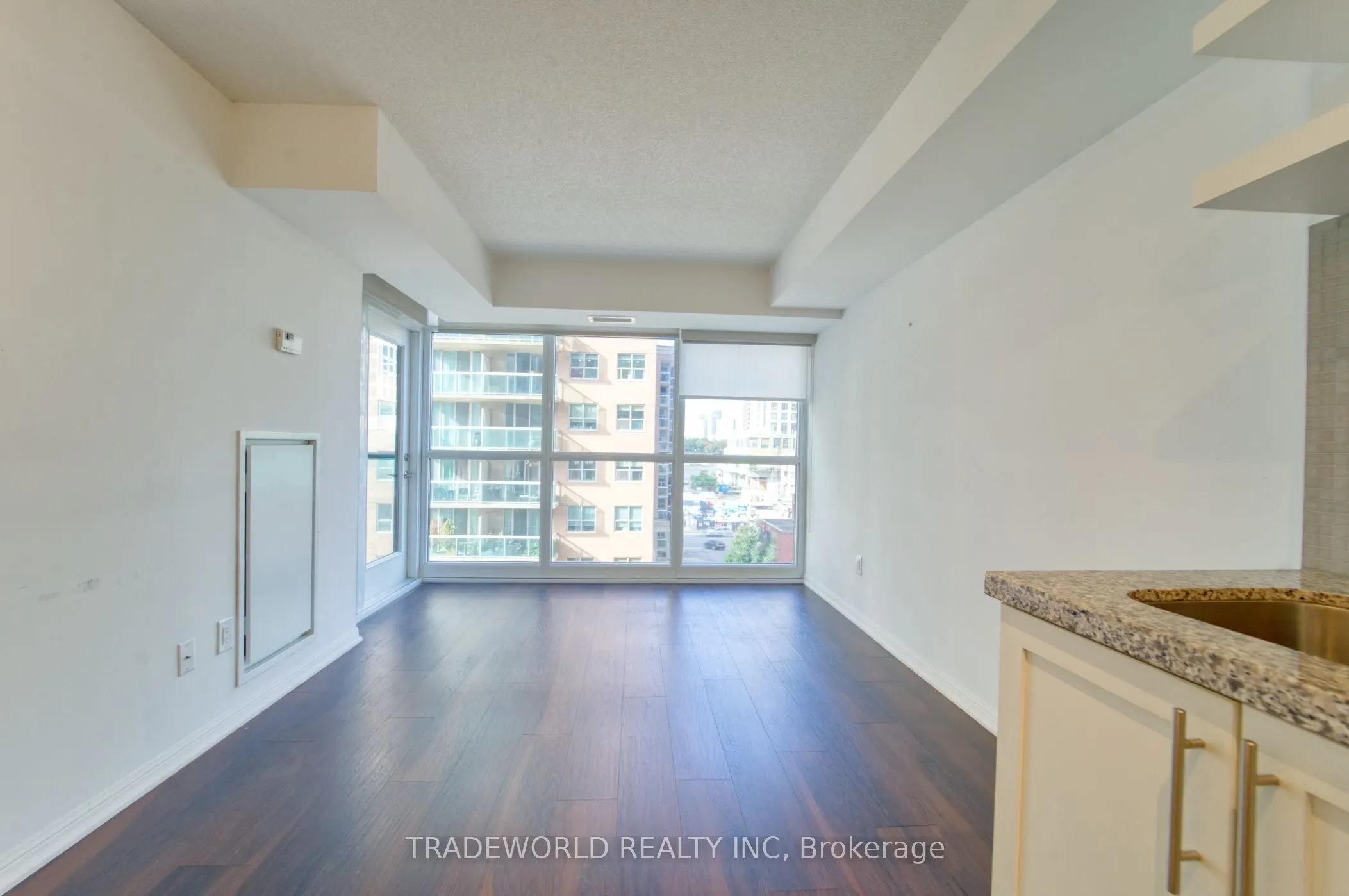 400 Adelaide Street E, #713
