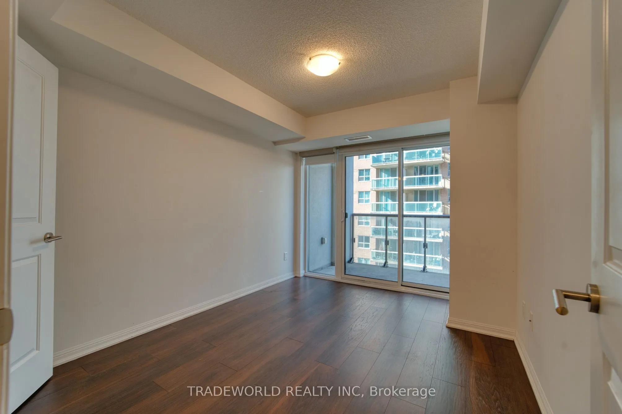 400 Adelaide Street E, #713