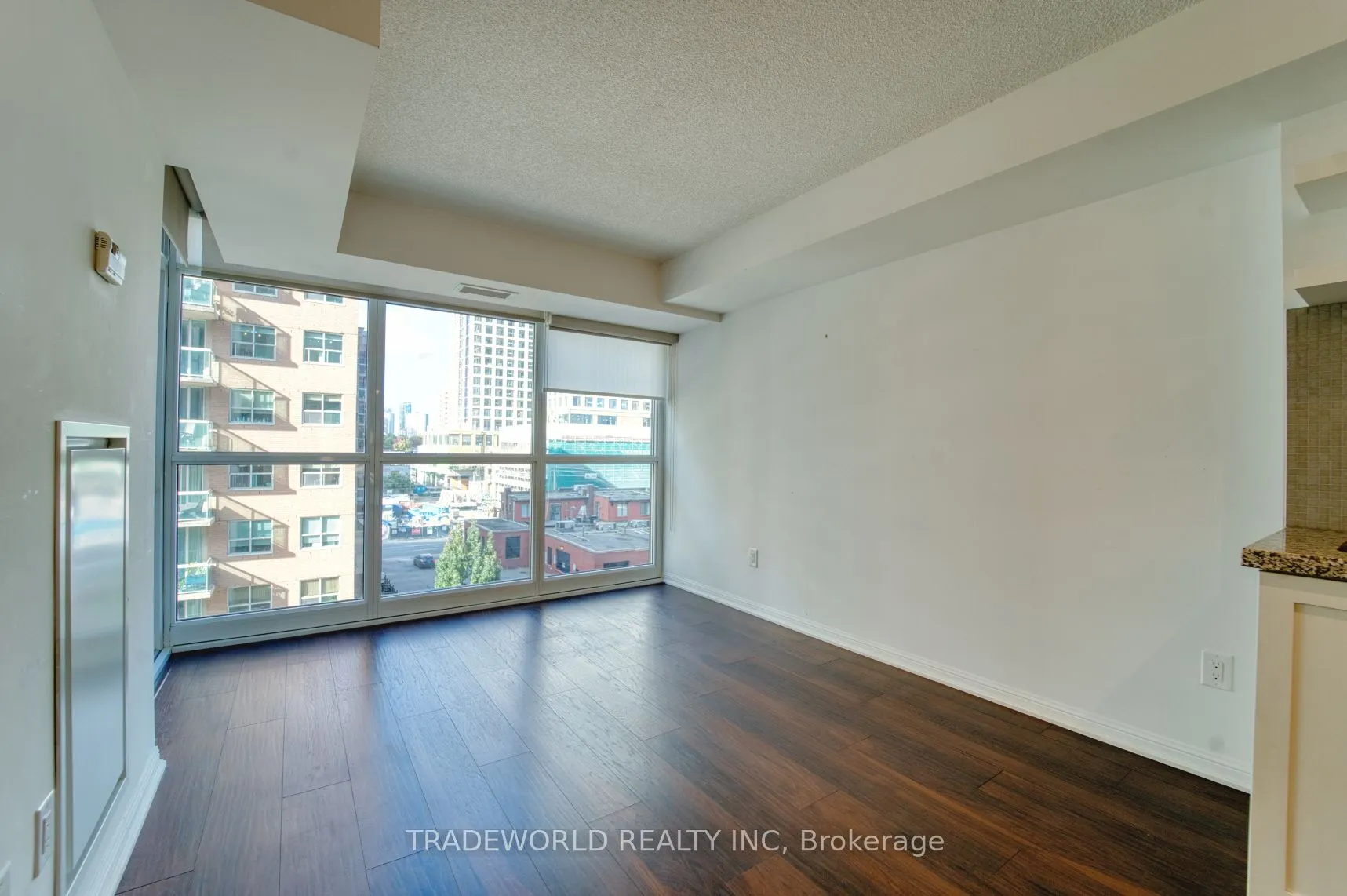 400 Adelaide Street E, #713