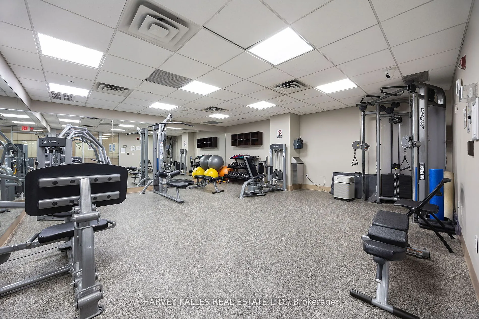 660 Sheppard Avenue E, #1602B