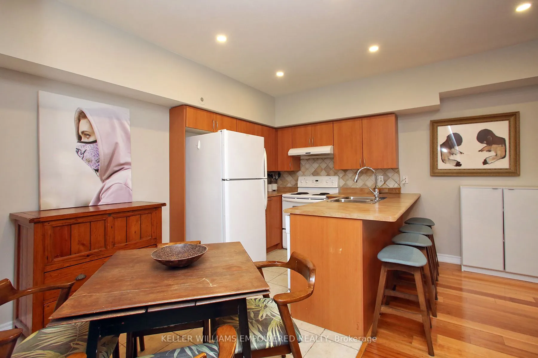 1837 Eglinton Avenue E, #109
