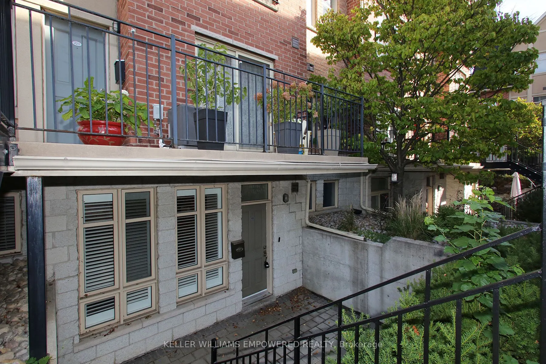 1837 Eglinton Avenue E, #109