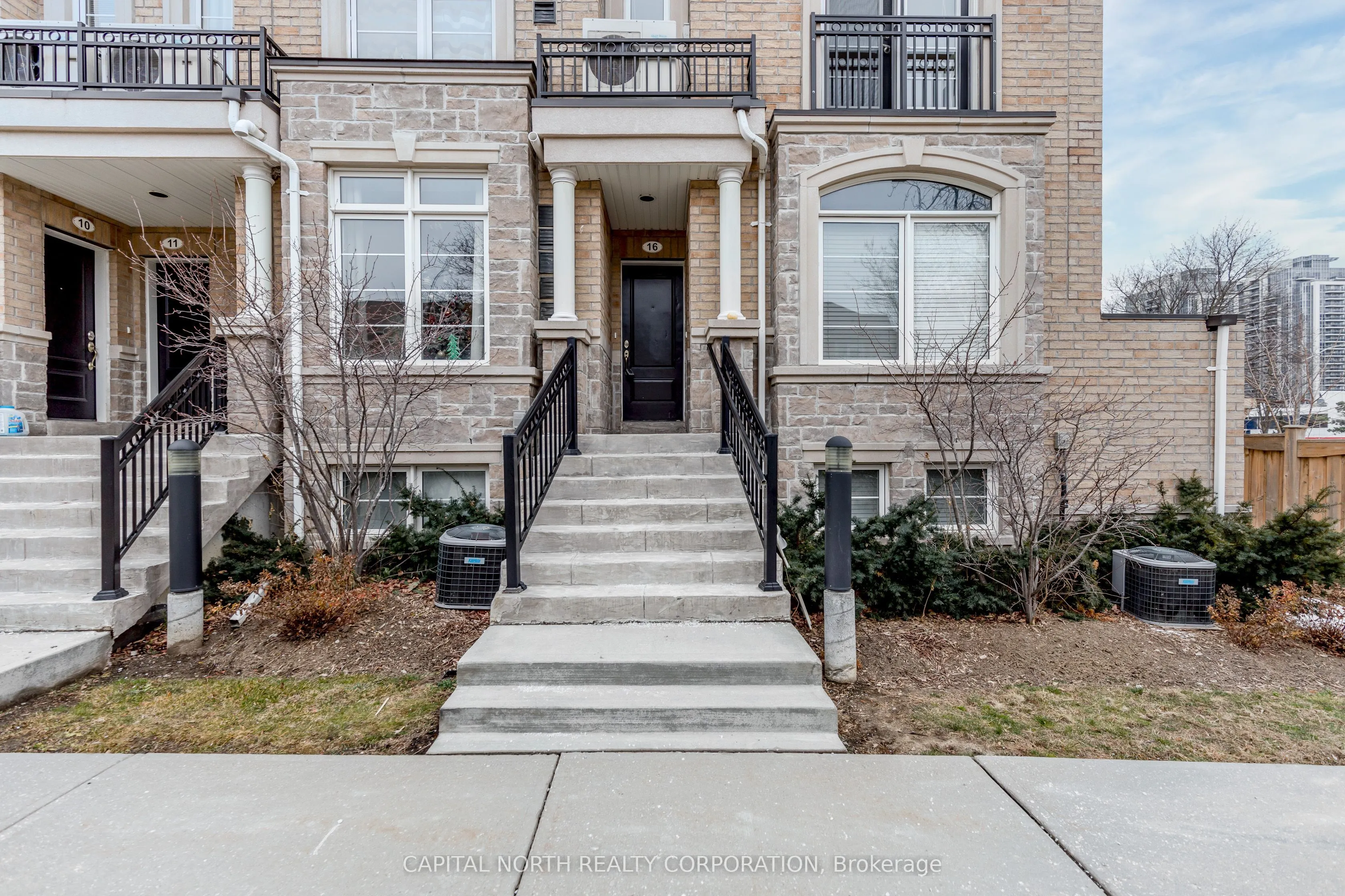 39 Drewry Avenue, #16