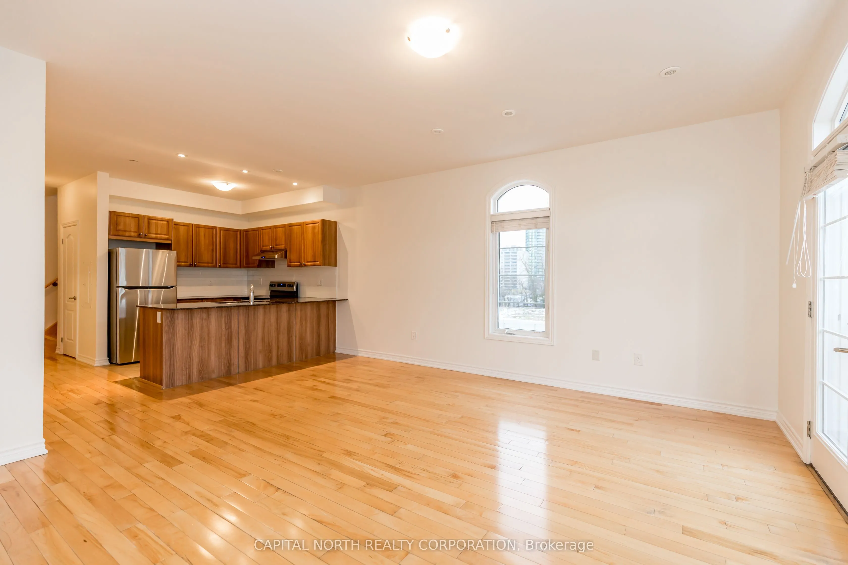 39 Drewry Avenue, #16