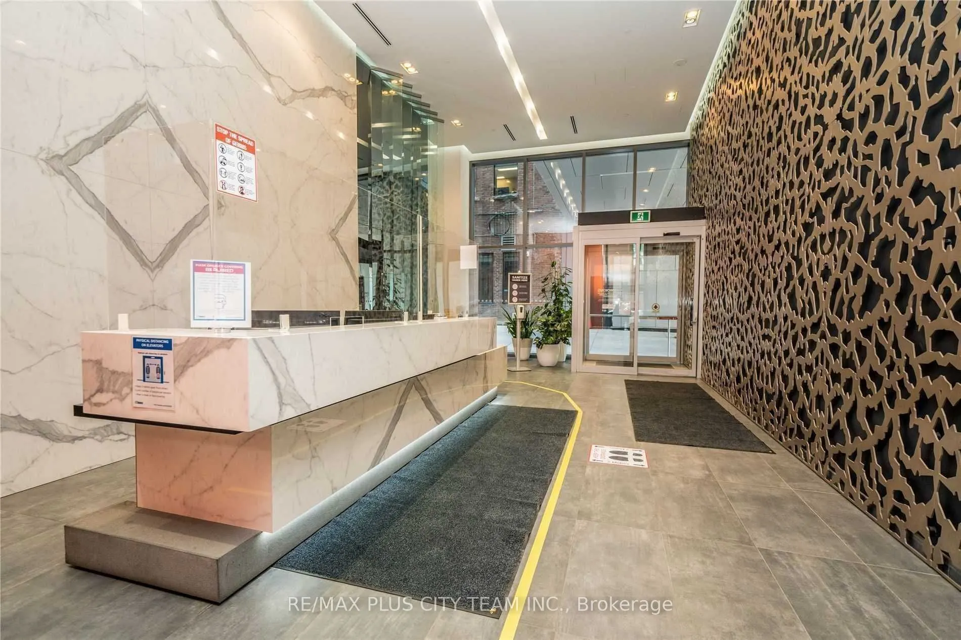 60 Colborne Street, #212