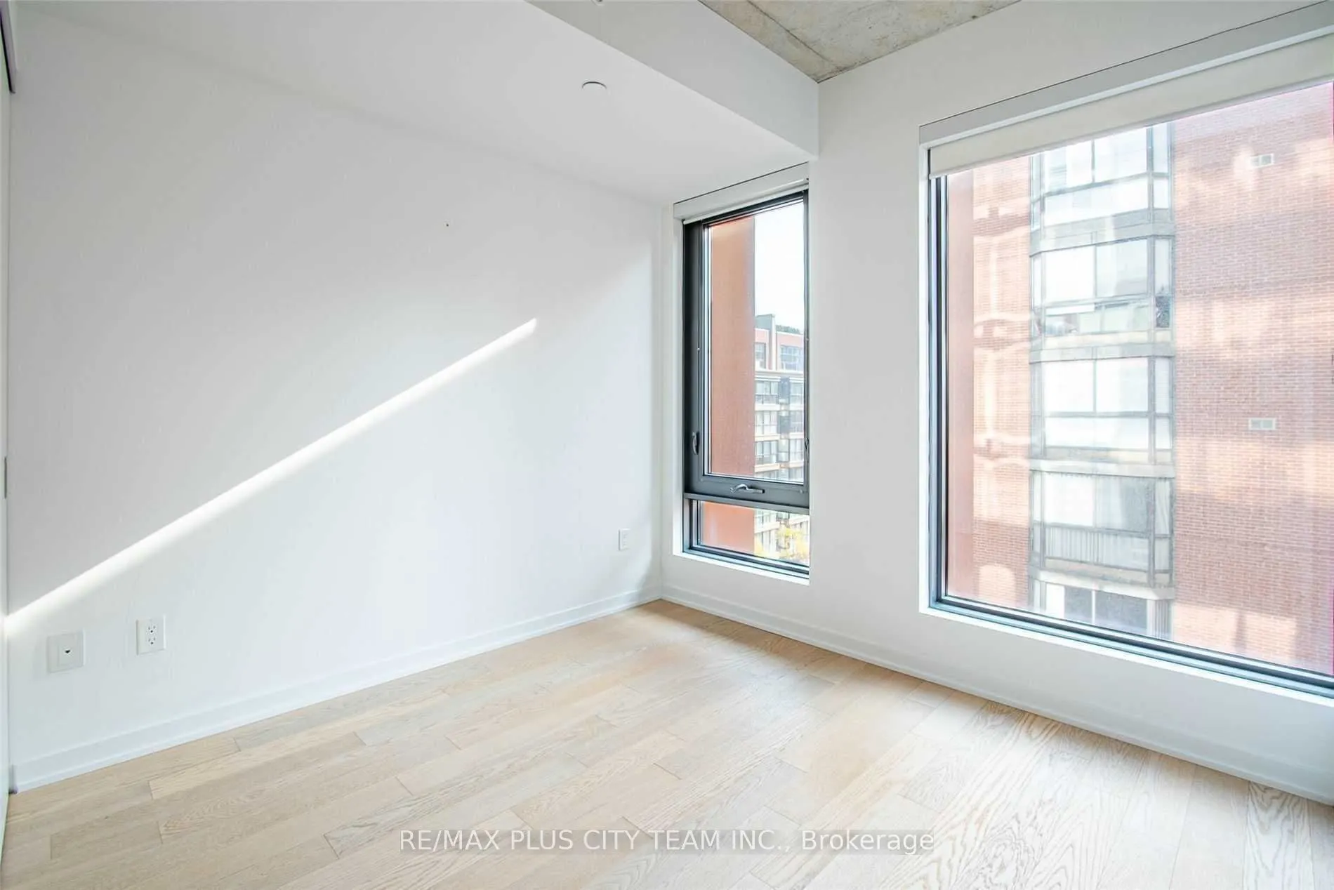 60 Colborne Street, #212