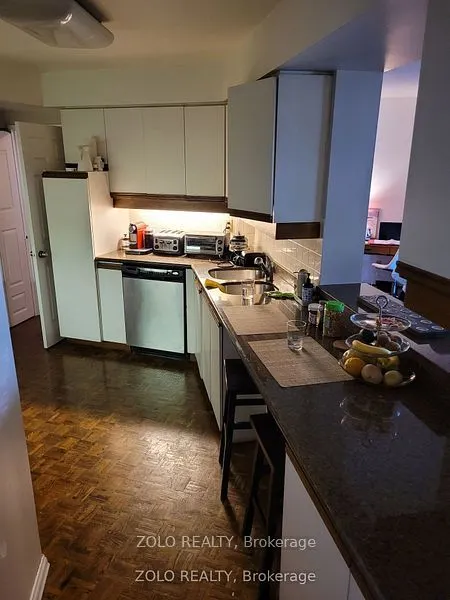 15 Mcmurrich Street, #Primary Room in 1402