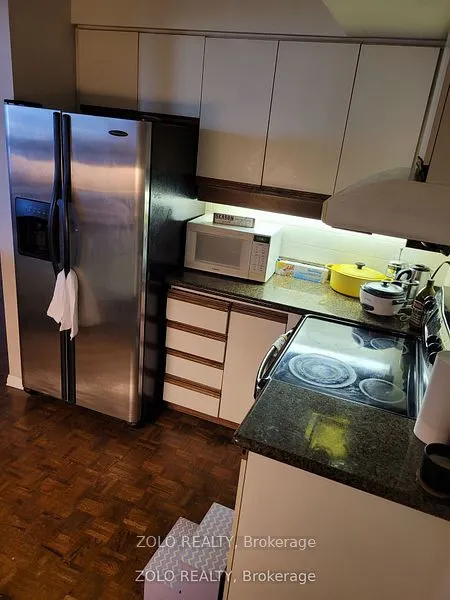 15 Mcmurrich Street, #Primary Room in 1402