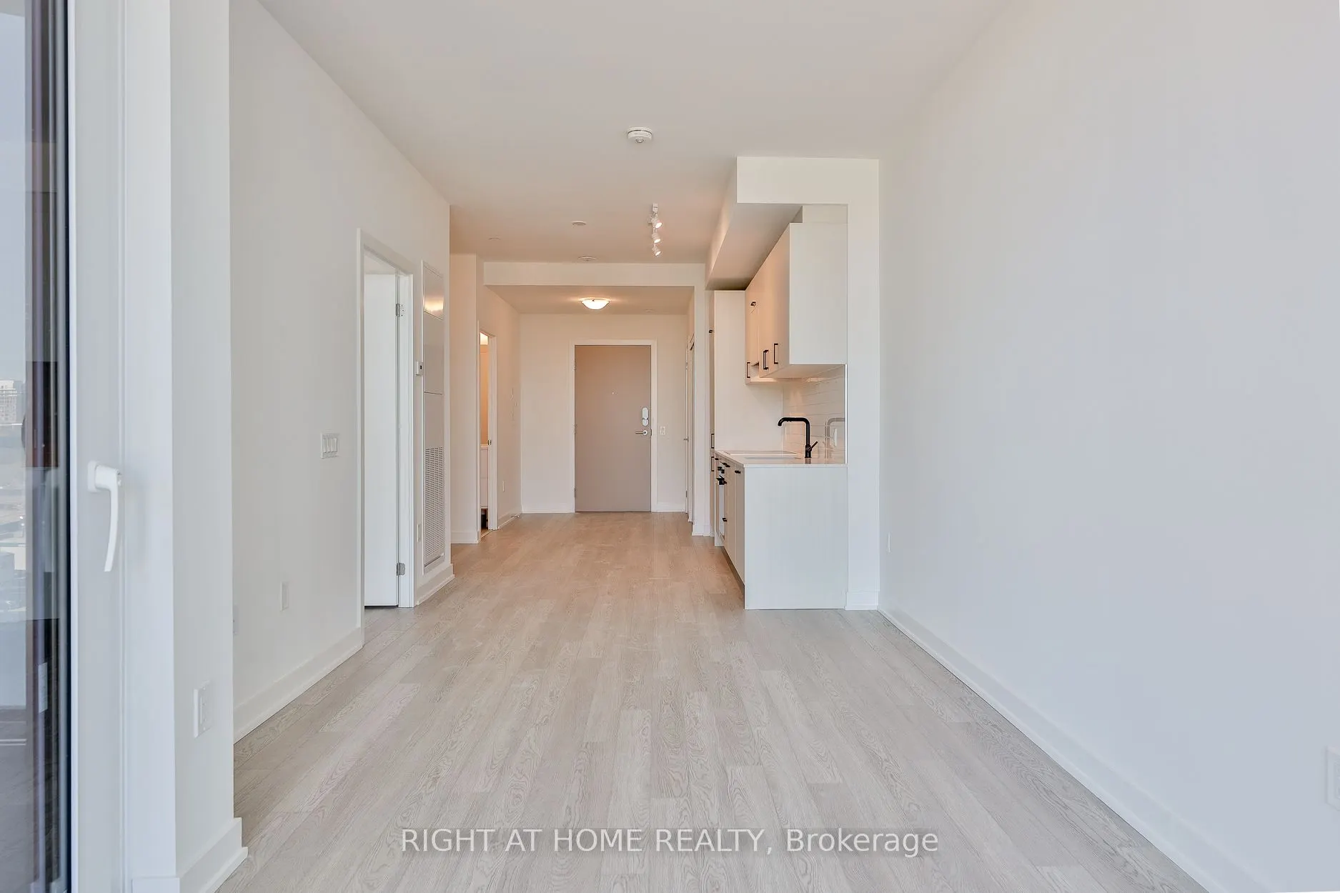 1 KYLE LOWRY RD Road, #616
