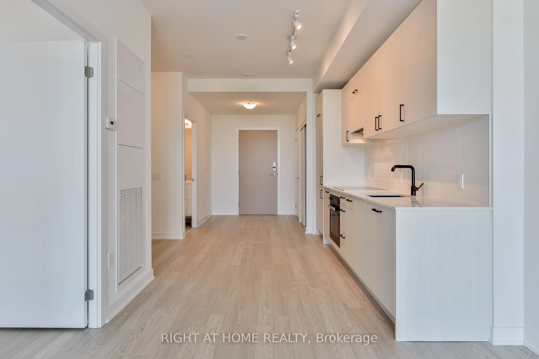1 KYLE LOWRY RD Road, #616