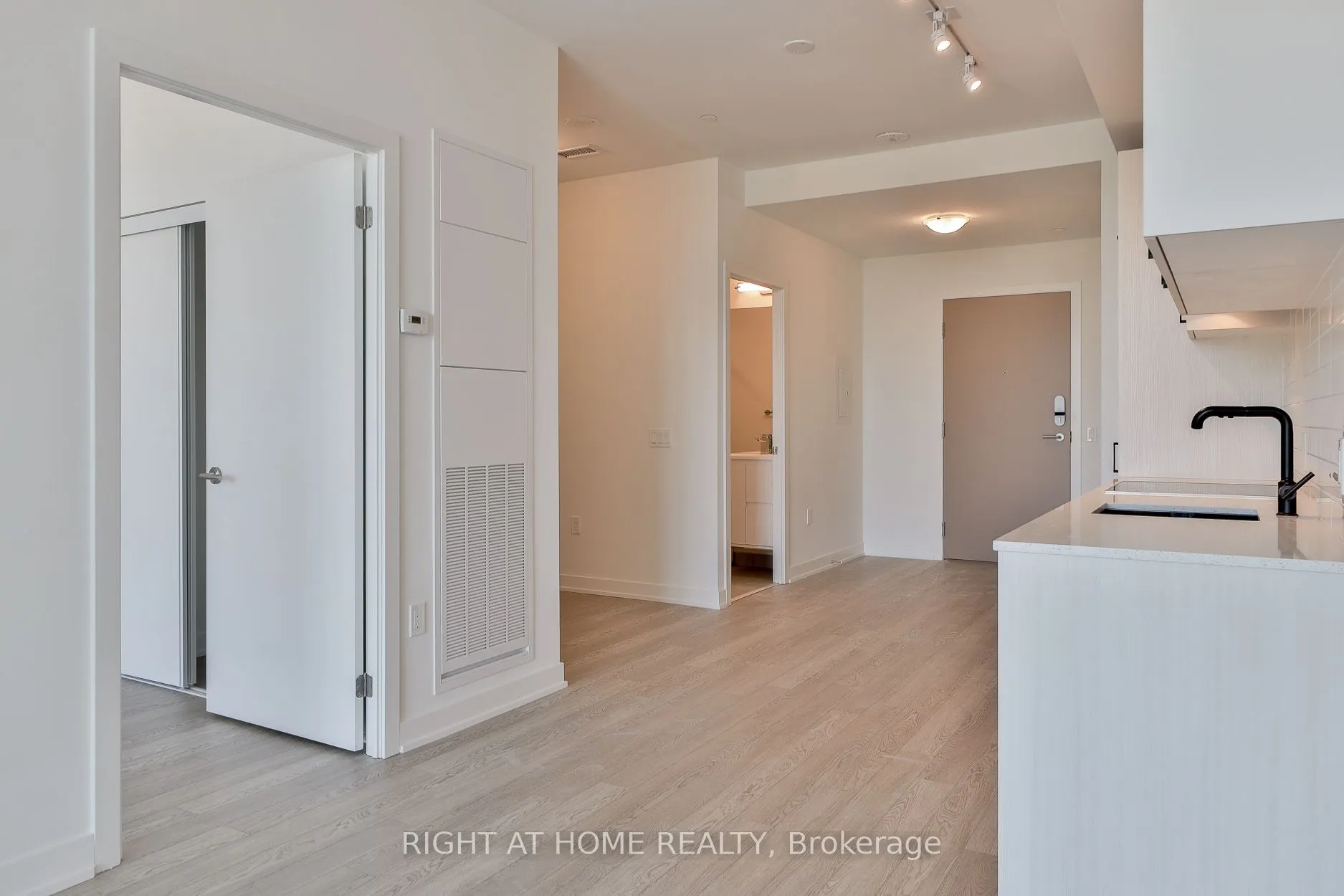 1 KYLE LOWRY RD Road, #616