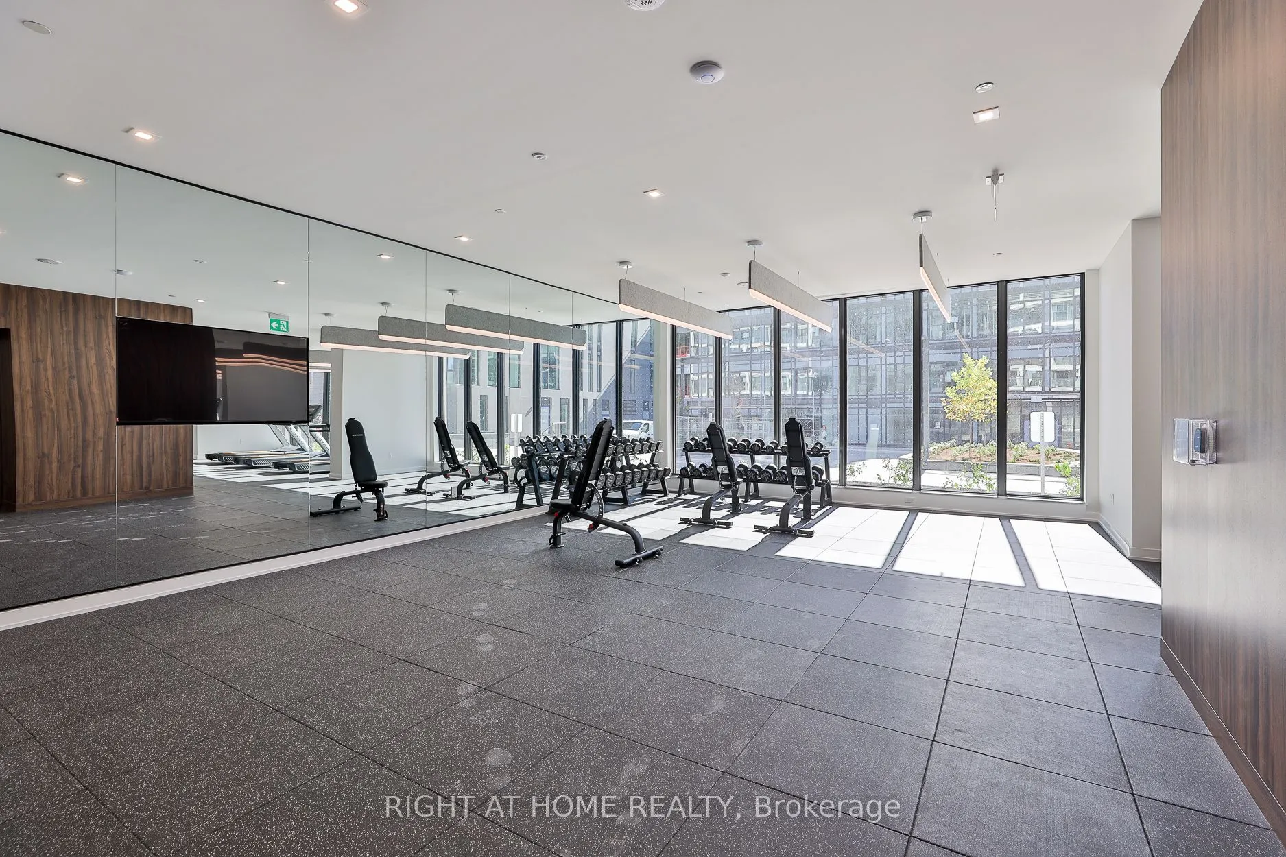 1 KYLE LOWRY RD Road, #616