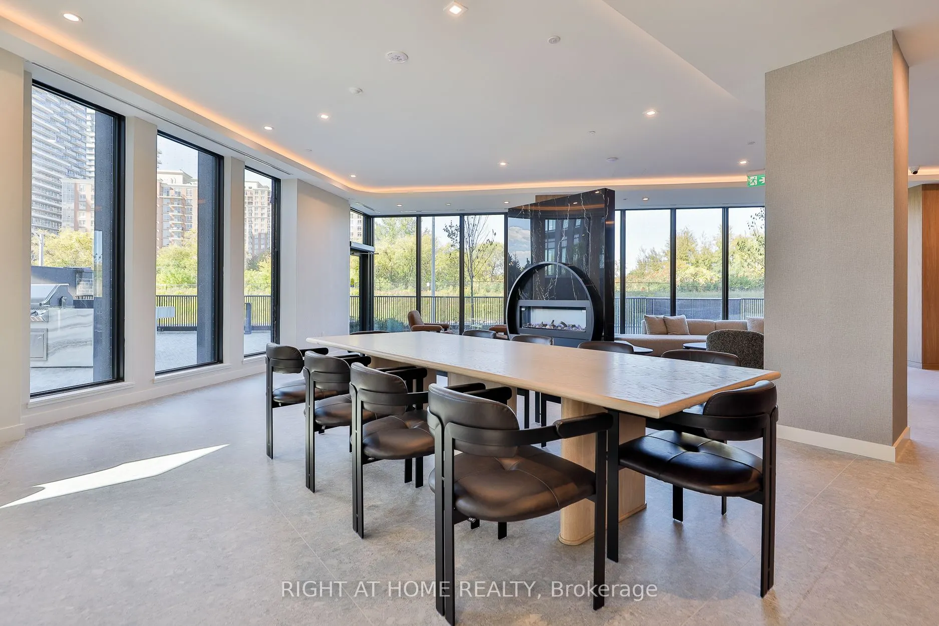 1 KYLE LOWRY RD Road, #616