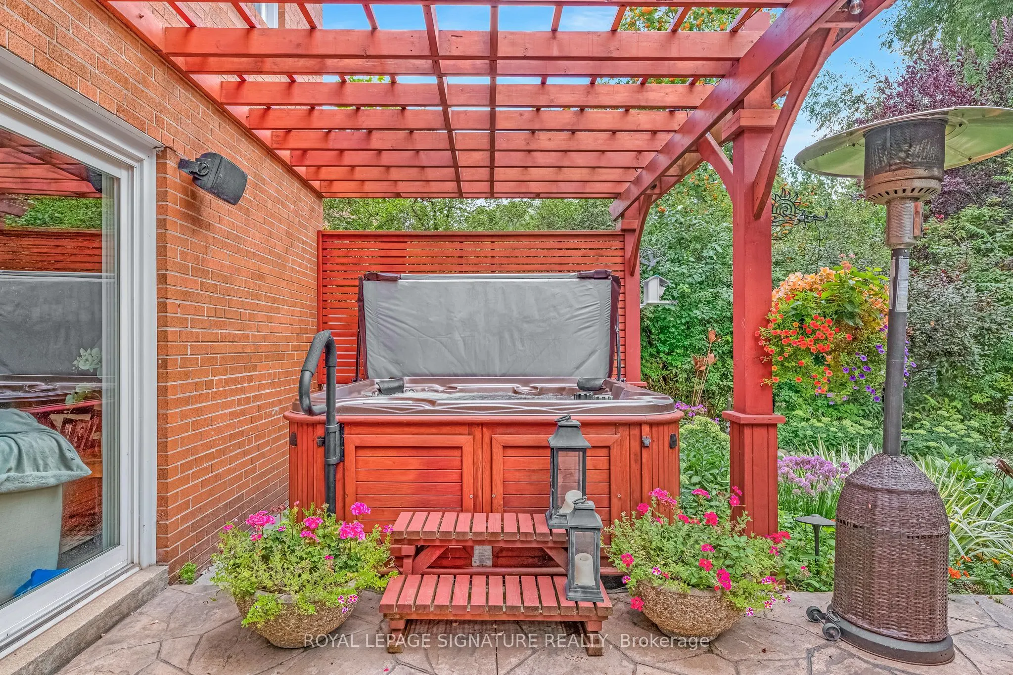 41 Denver Crescent