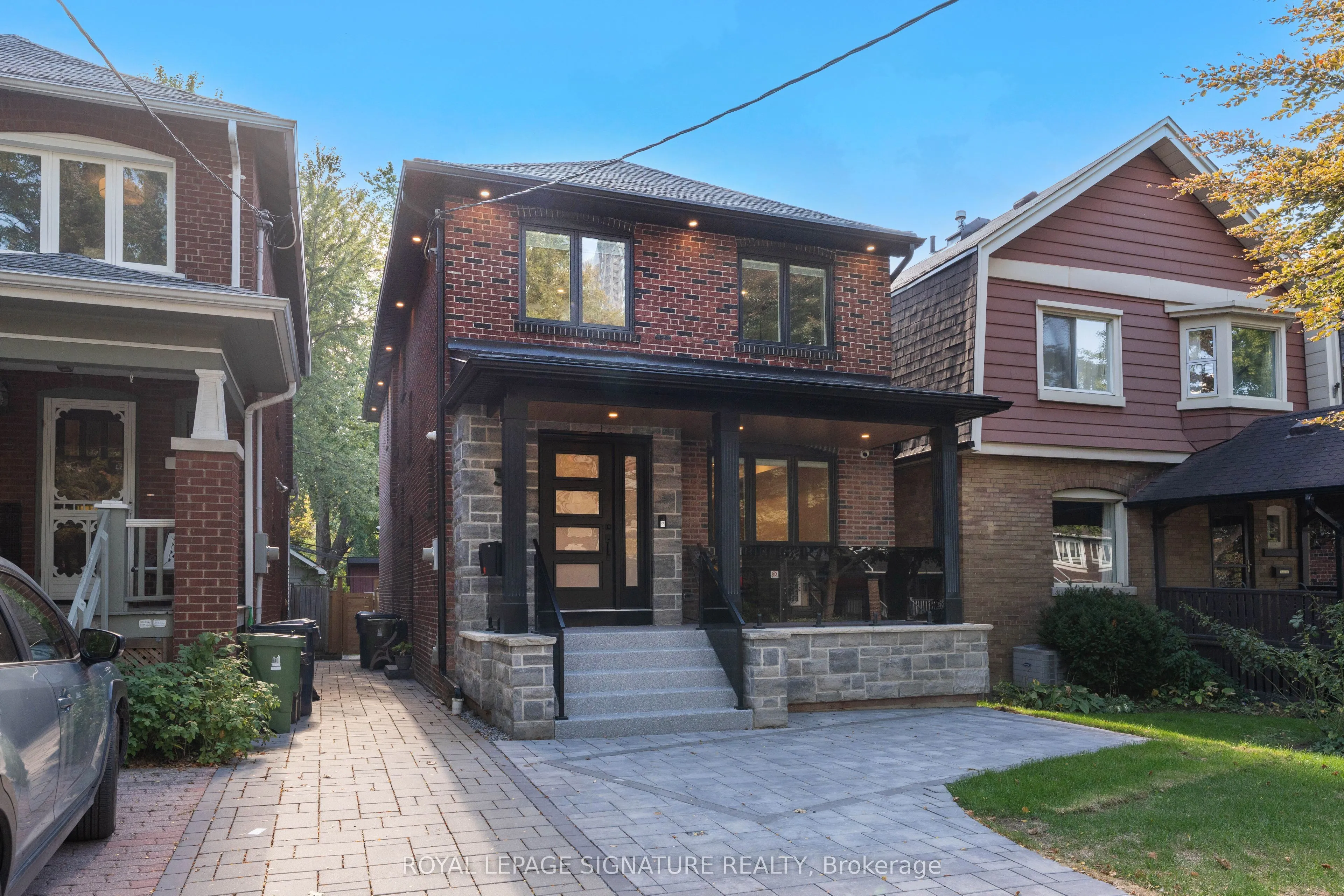 37 Manor Road E