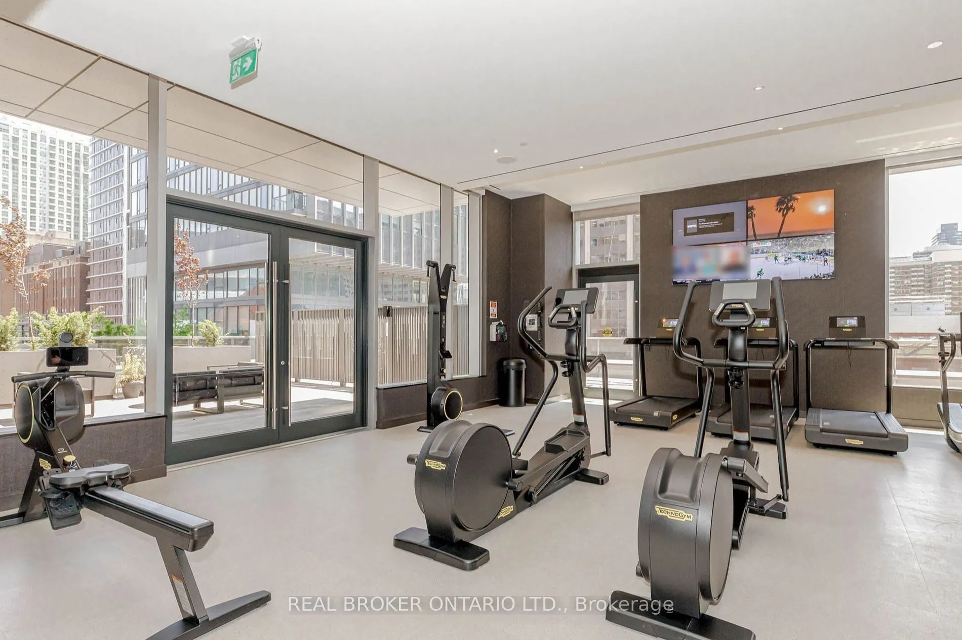 11 Yorkville Avenue, #1205