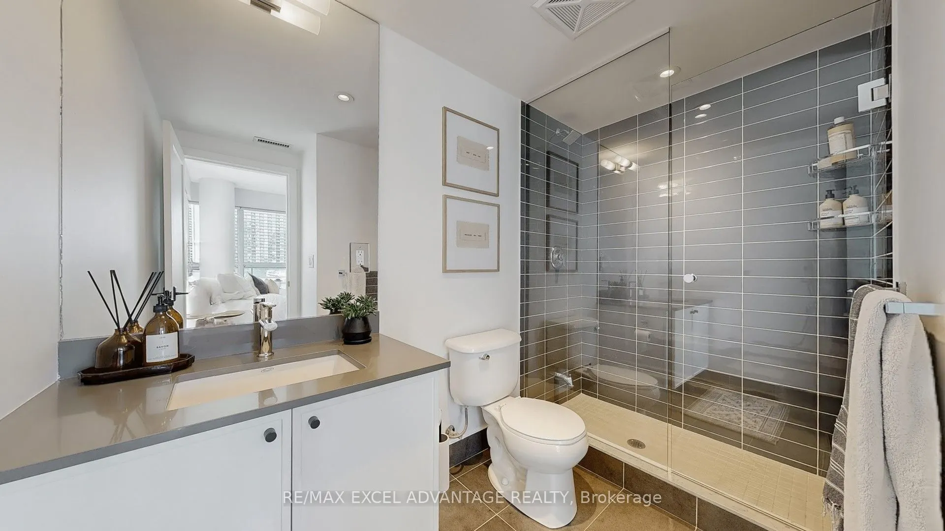 69 Lynn Williams Street, #704