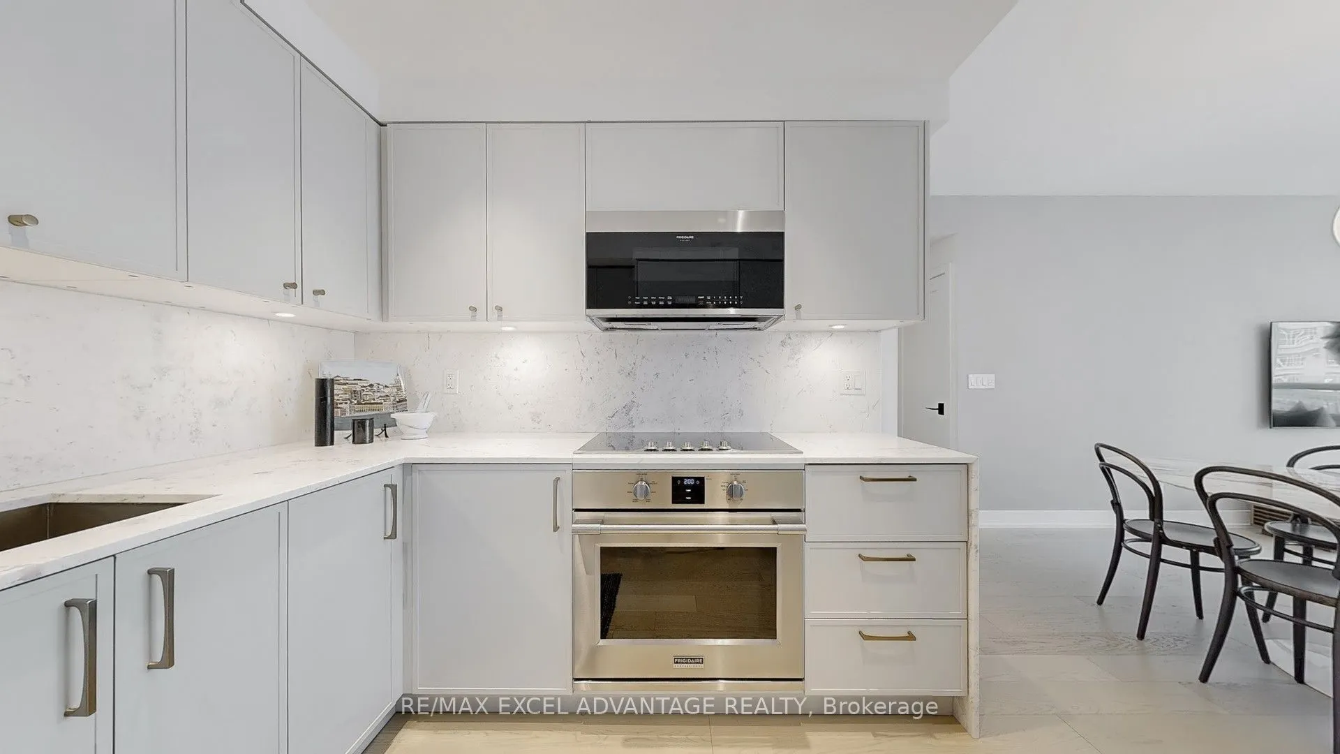 69 Lynn Williams Street, #704