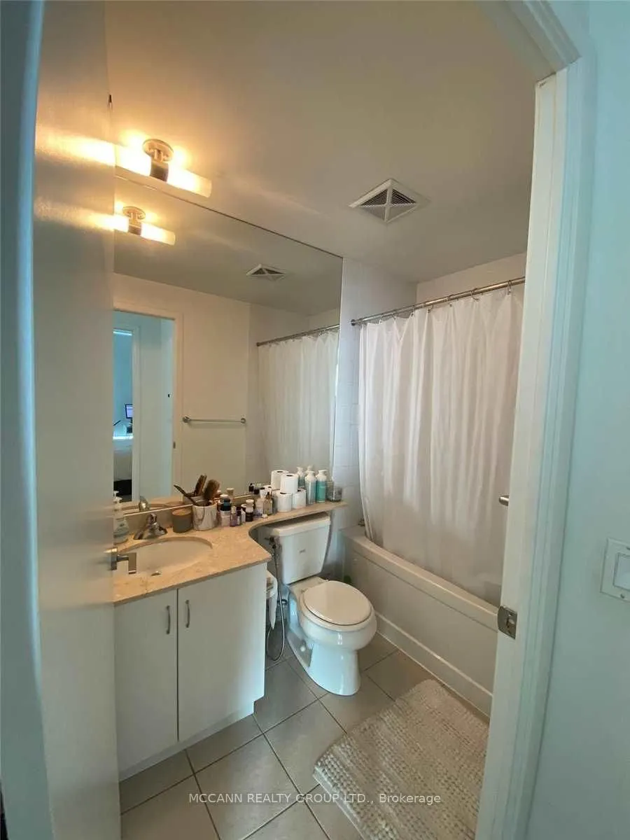 215 Fort York Boulevard, #3301