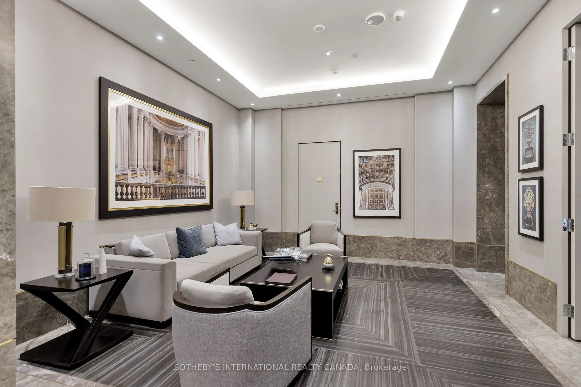 128 Hazelton Avenue, #301