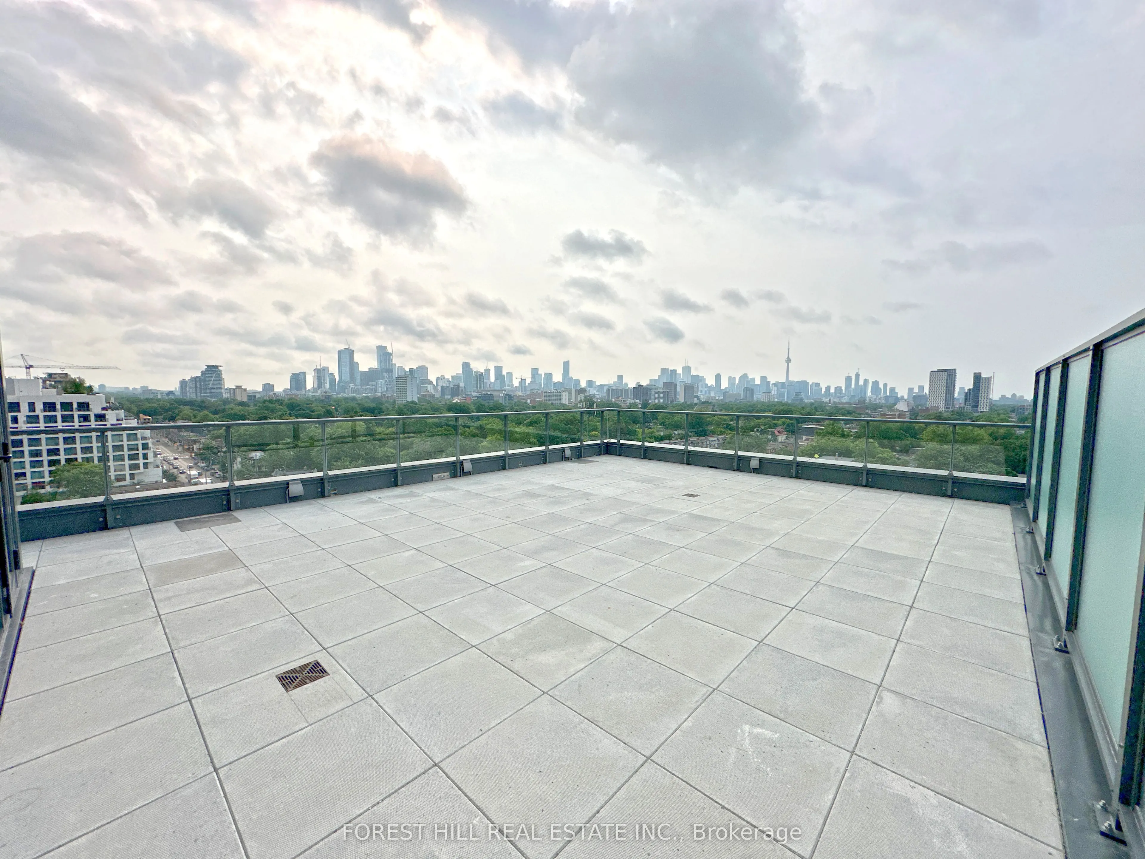 500 Dupont Street, #Ph11