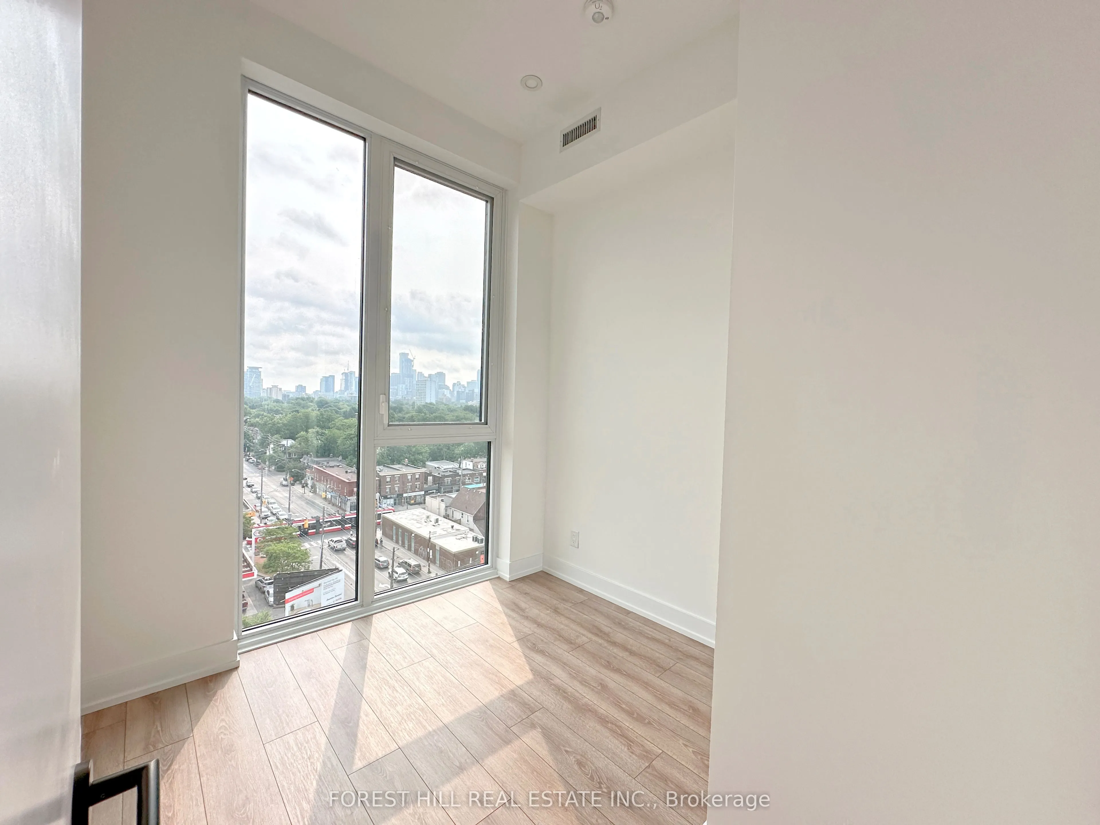 500 Dupont Street, #Ph11