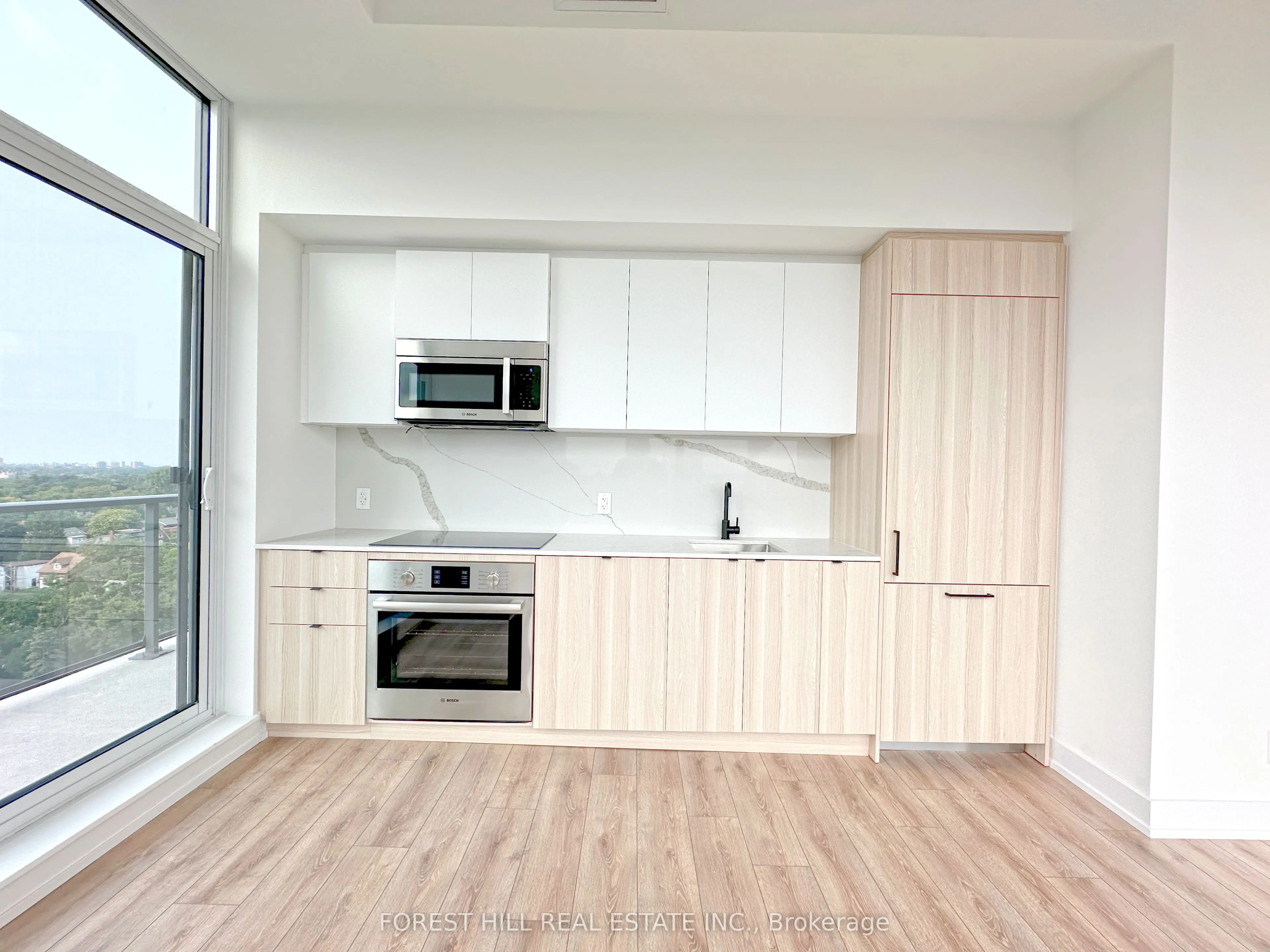 500 Dupont Street, #Ph11
