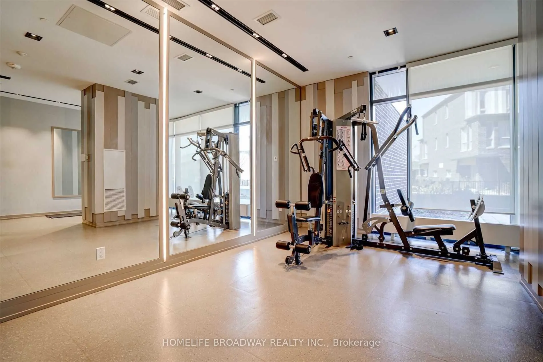 128 Fairview Mall Drive, #1607