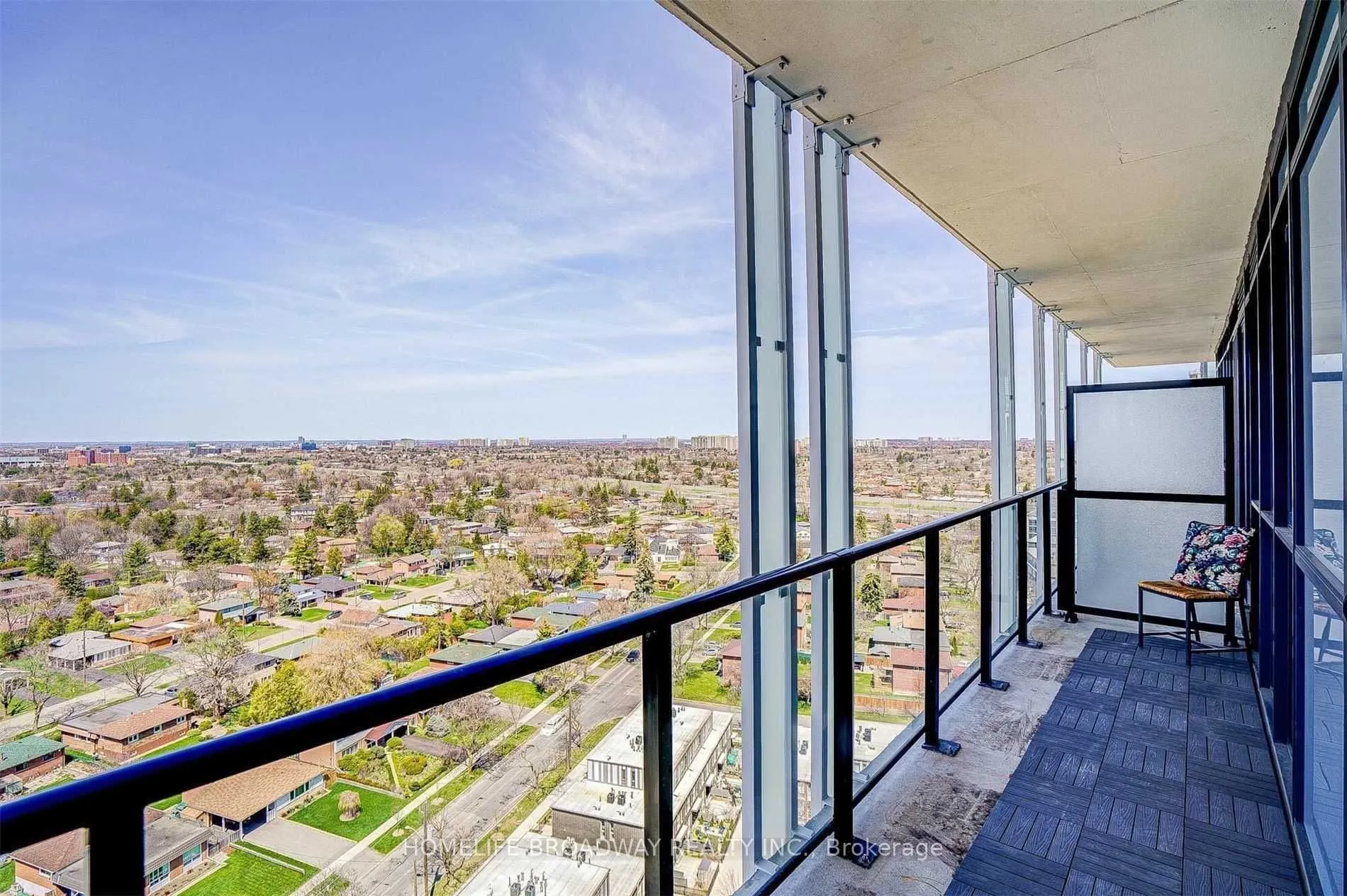 128 Fairview Mall Drive, #1607
