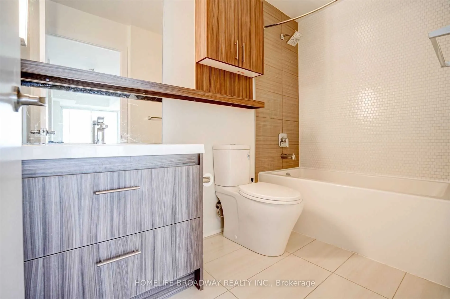 128 Fairview Mall Drive, #1607