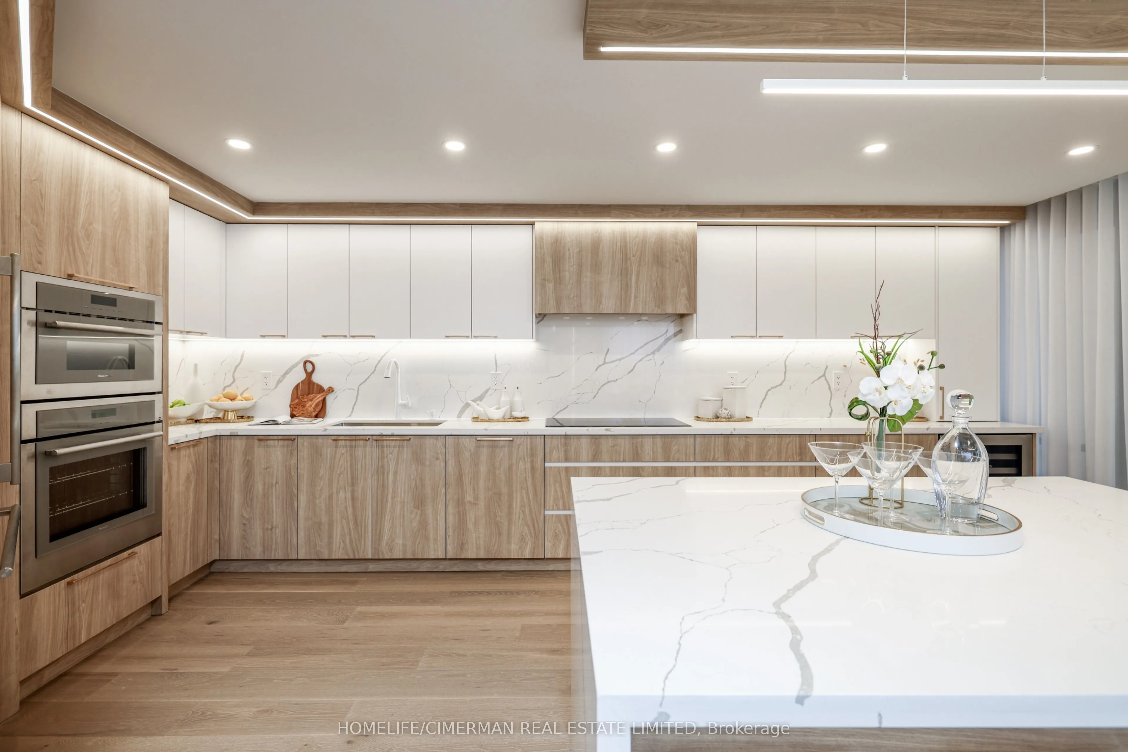 240 Heath Street W, #1002