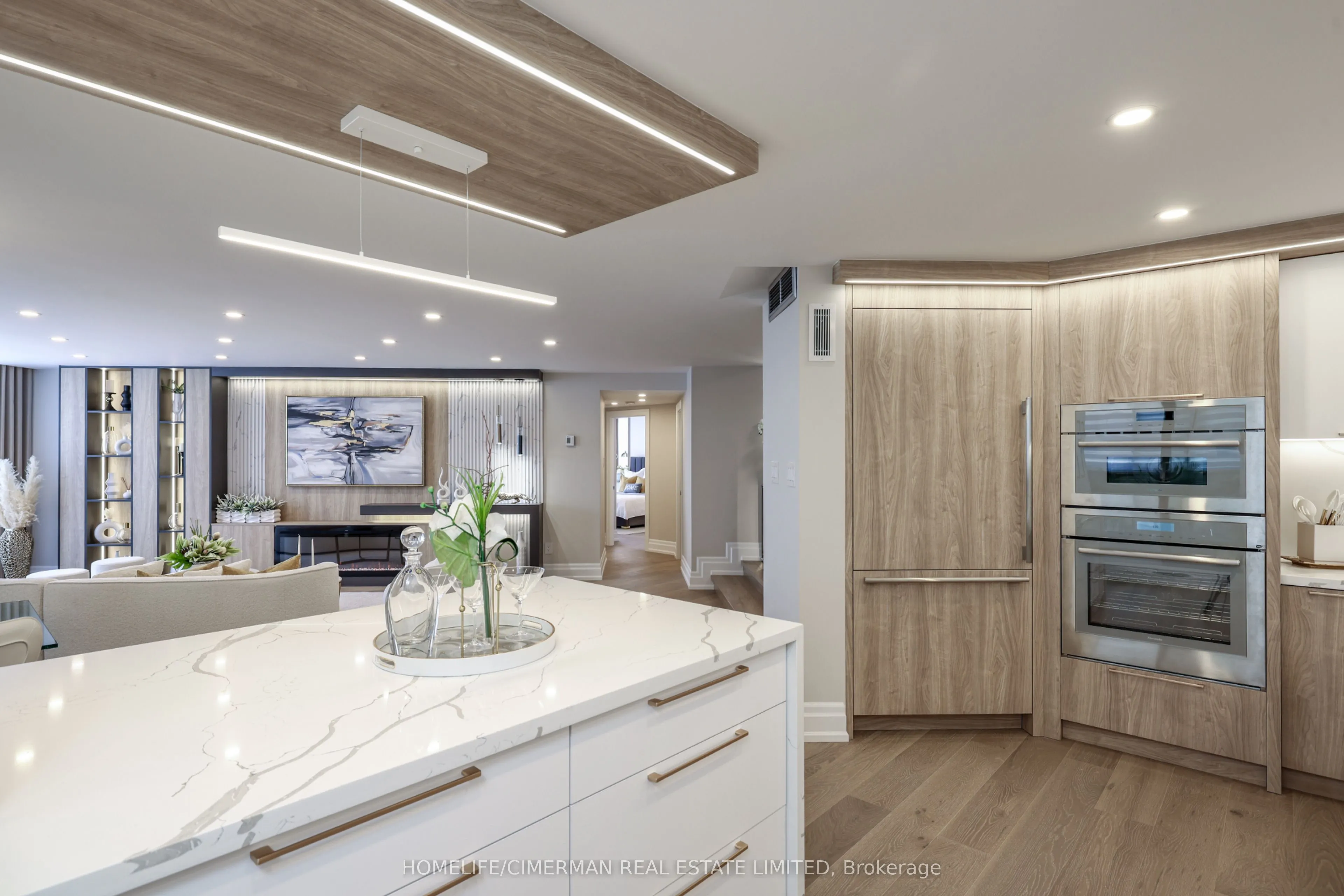 240 Heath Street W, #1002