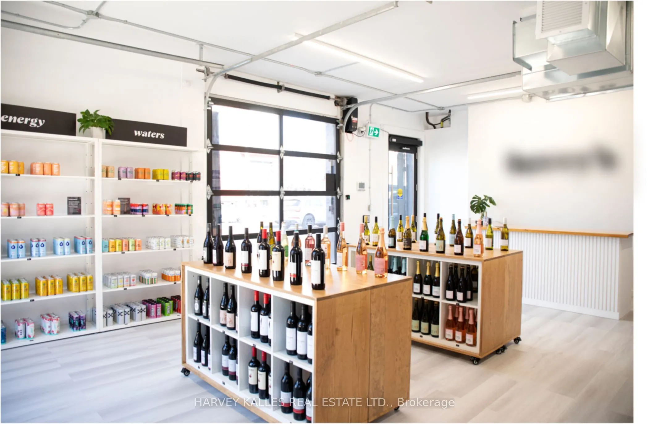 398 Spadina Avenue, #2