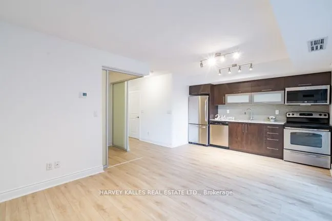 28 Ted Rogers Way, #403