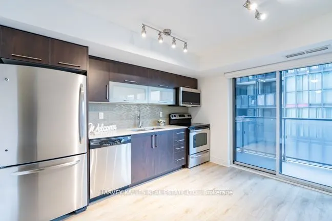 28 Ted Rogers Way, #403