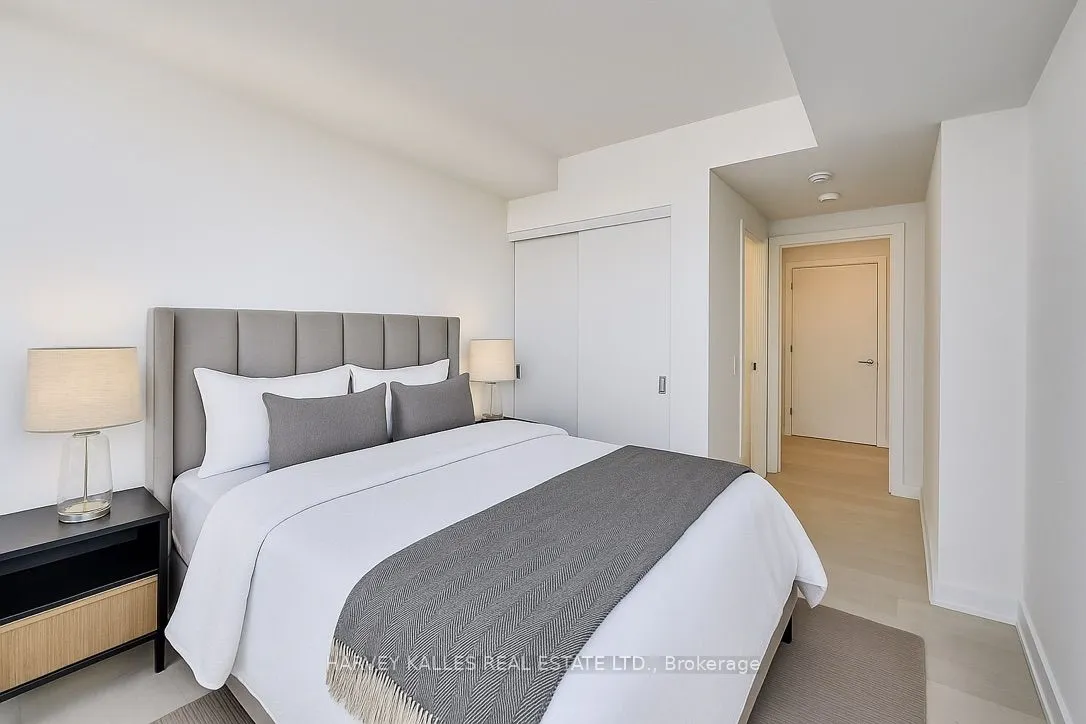 11 Yorkville Avenue, #2405