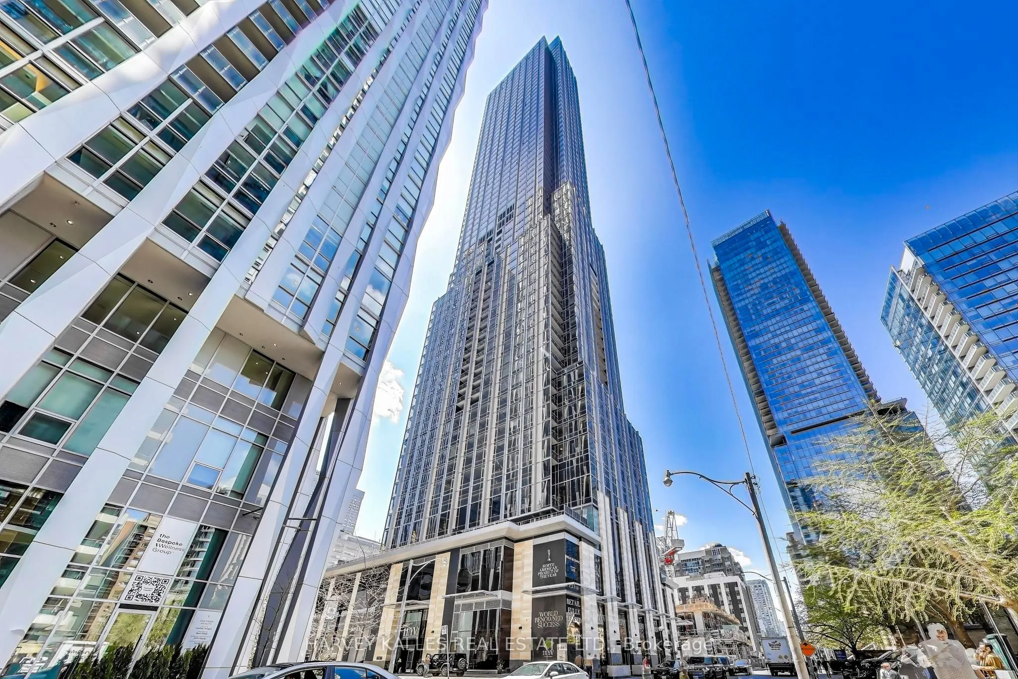 11 Yorkville Avenue, #2405