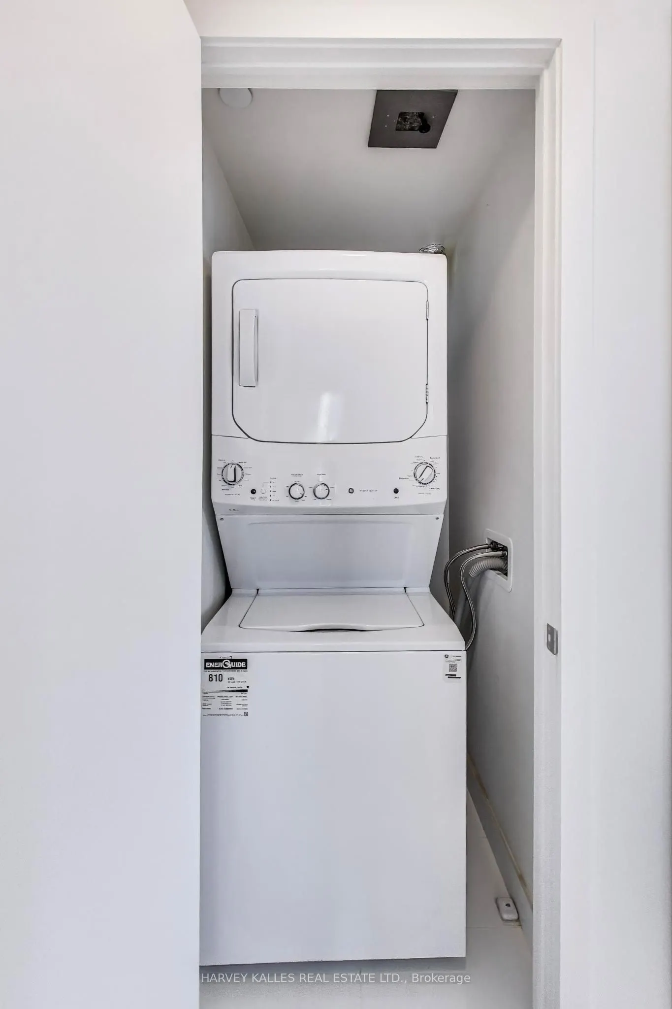 11 Yorkville Avenue, #2405