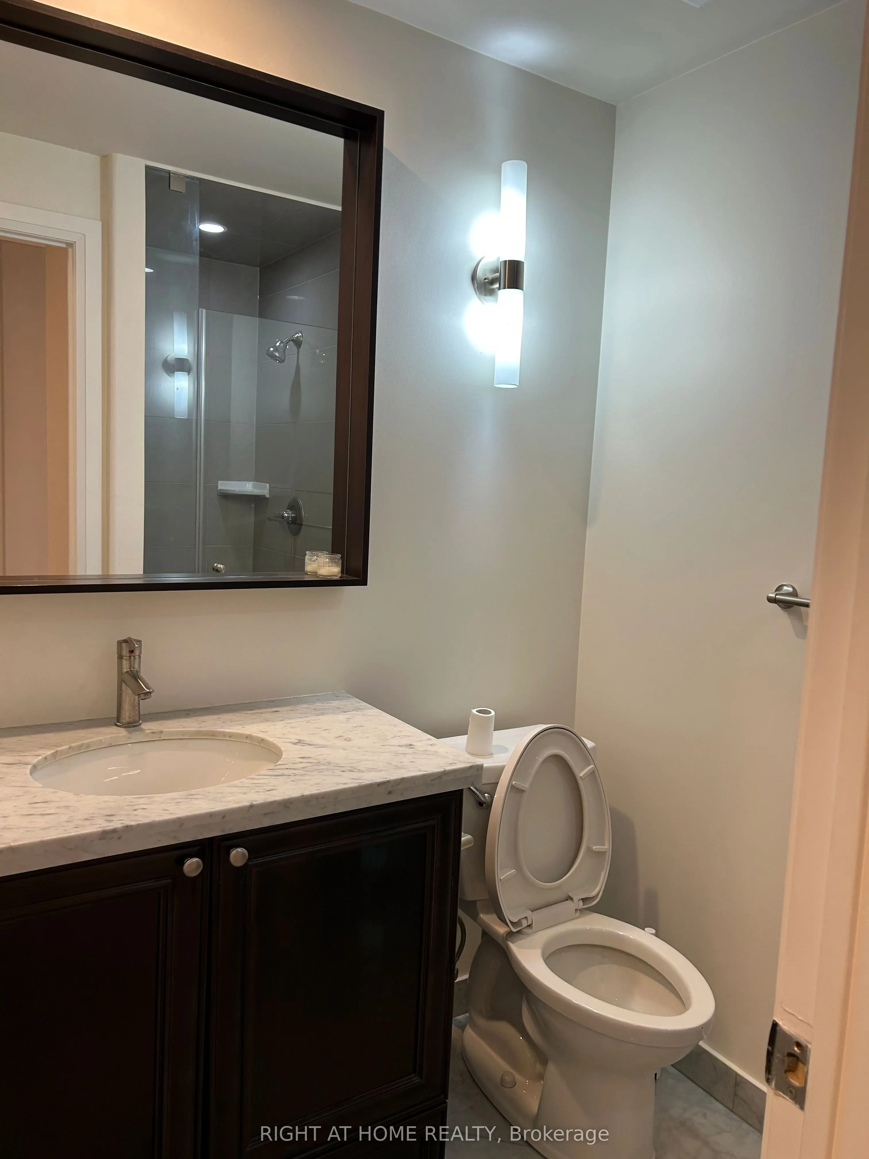 100 Harrison Garden Boulevard, #GPH23