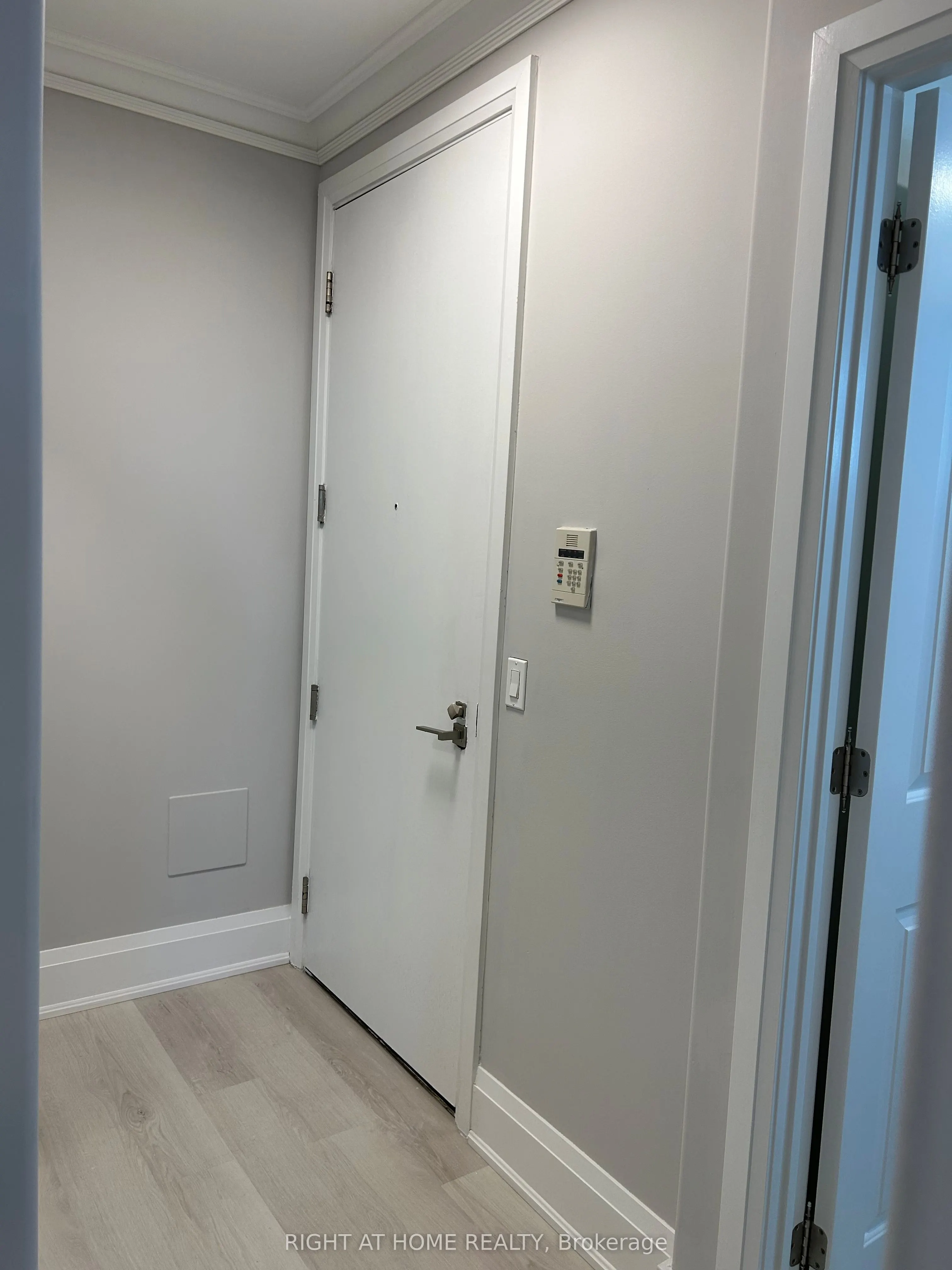 100 Harrison Garden Boulevard, #GPH23