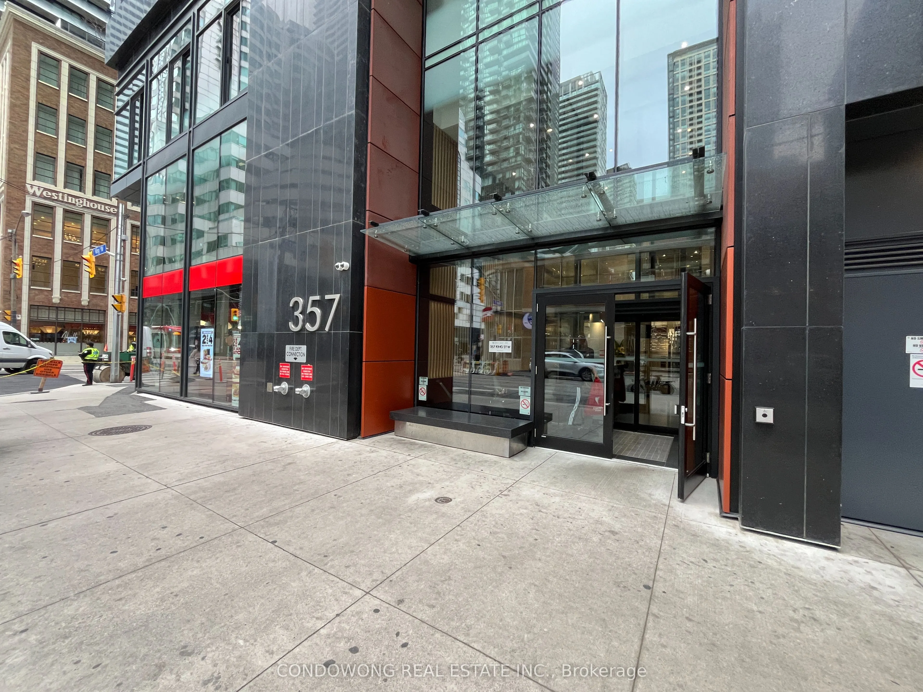 357 King Street W, #2309
