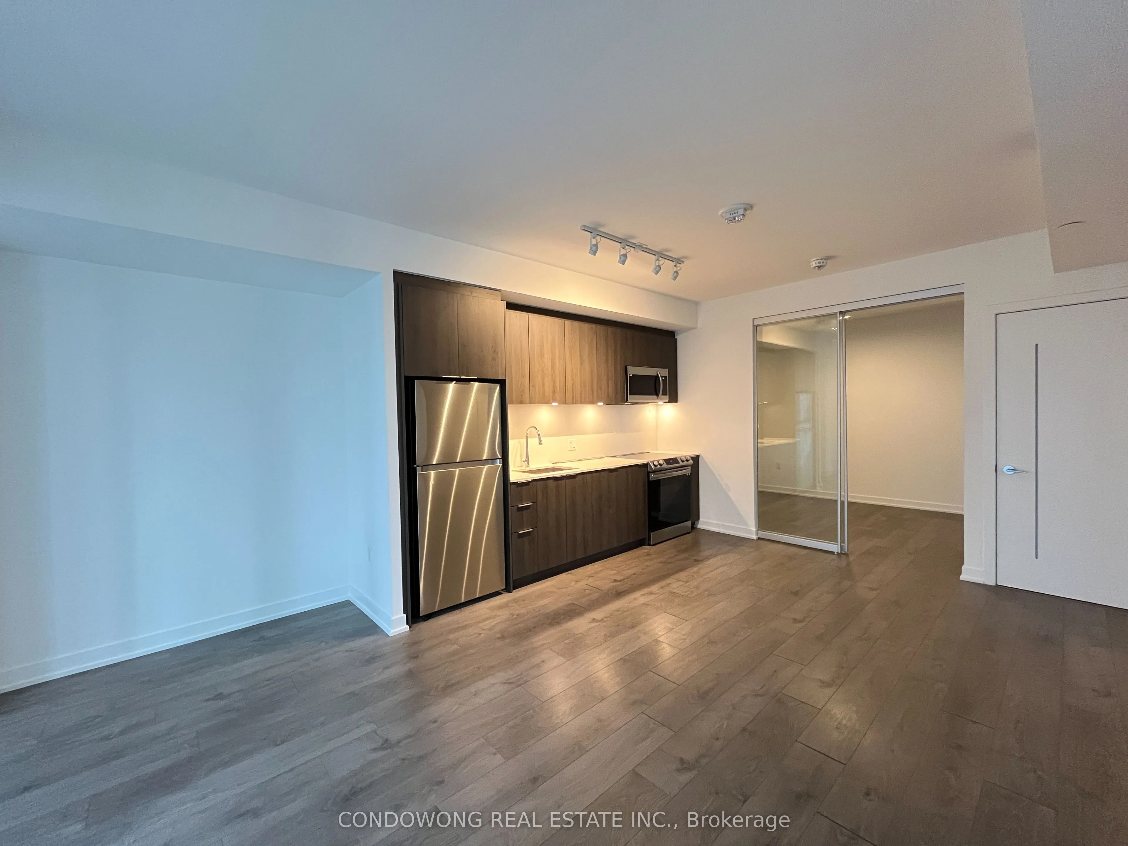 357 King Street W, #2309